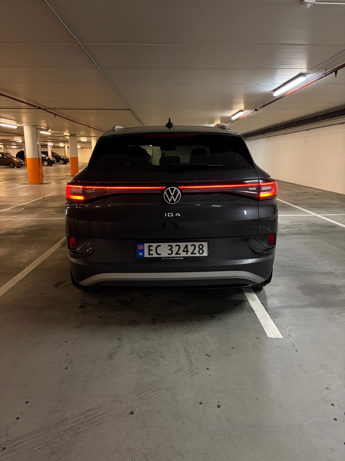 Volkswagen ID.4 Pro Performance, 204hp, 2021