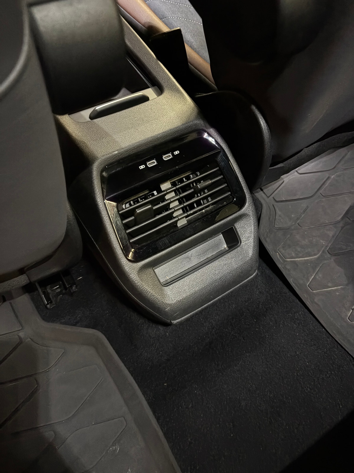 Volkswagen ID.4 Pro Performance, 204hp, 2021