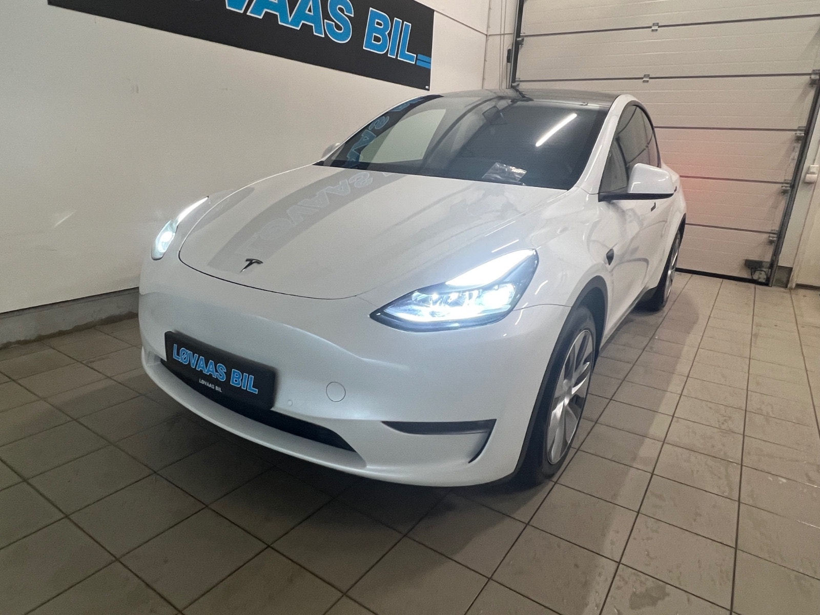 Tesla Model Y Long Range AWD, 514hp, 2022