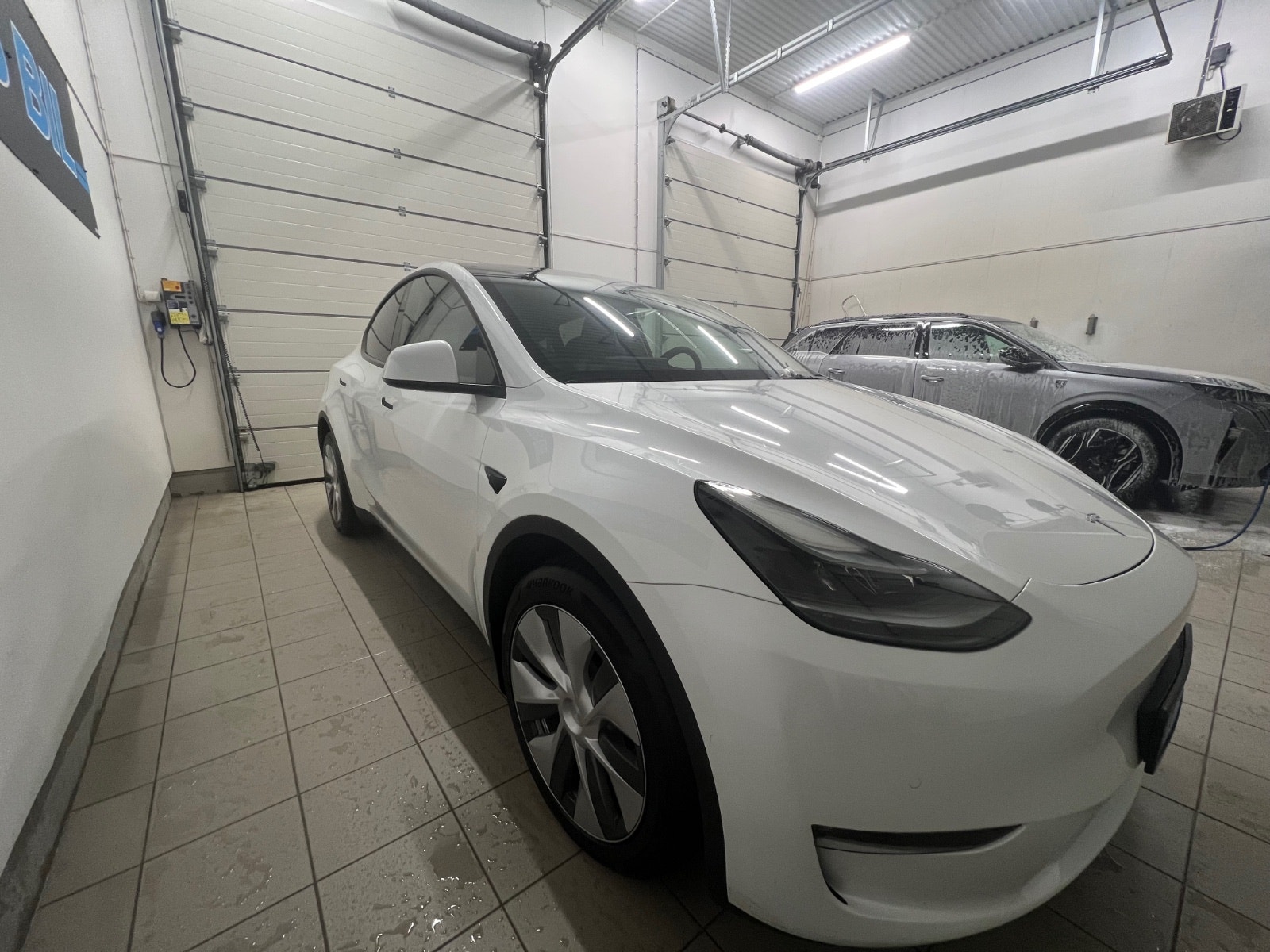 Tesla Model Y Long Range AWD, 514hp, 2022