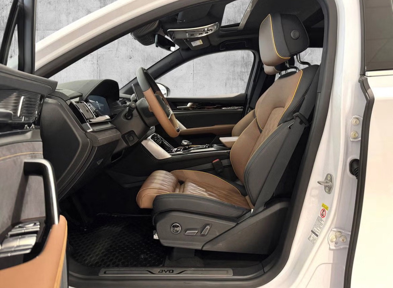 BYD Tang EV AWD, 517ps, 2023