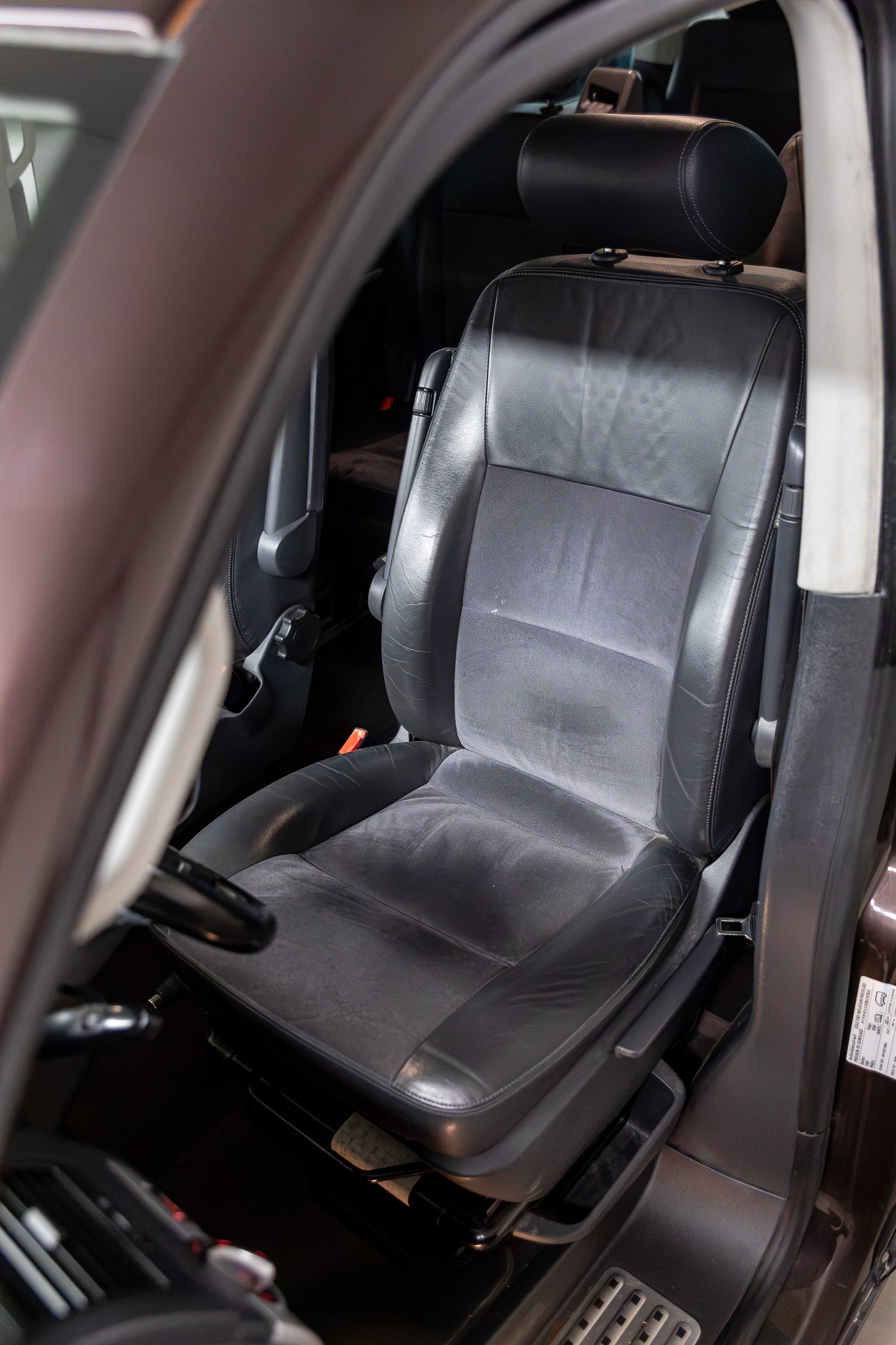 Volkswagen Multivan 2.0 TDI BMT DSG Sequential, 7-trins, 180ps, 2011