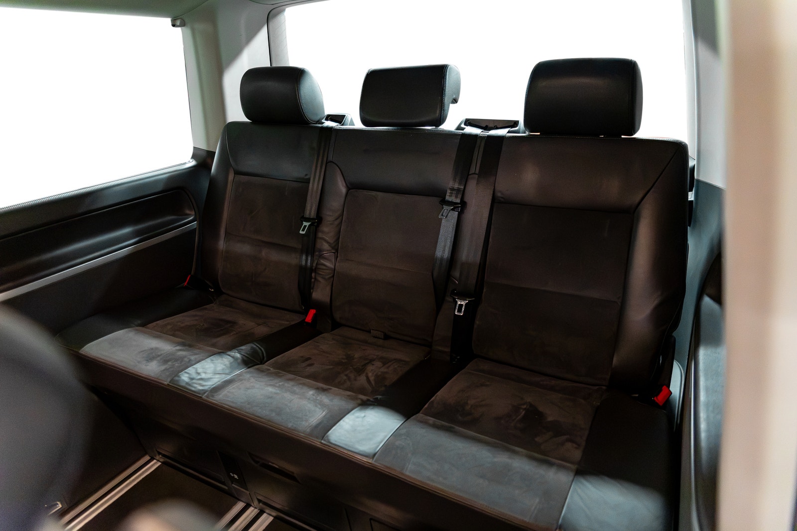 Volkswagen Multivan 2.0 TDI BMT DSG Sequential, 7-trins, 180ps, 2011