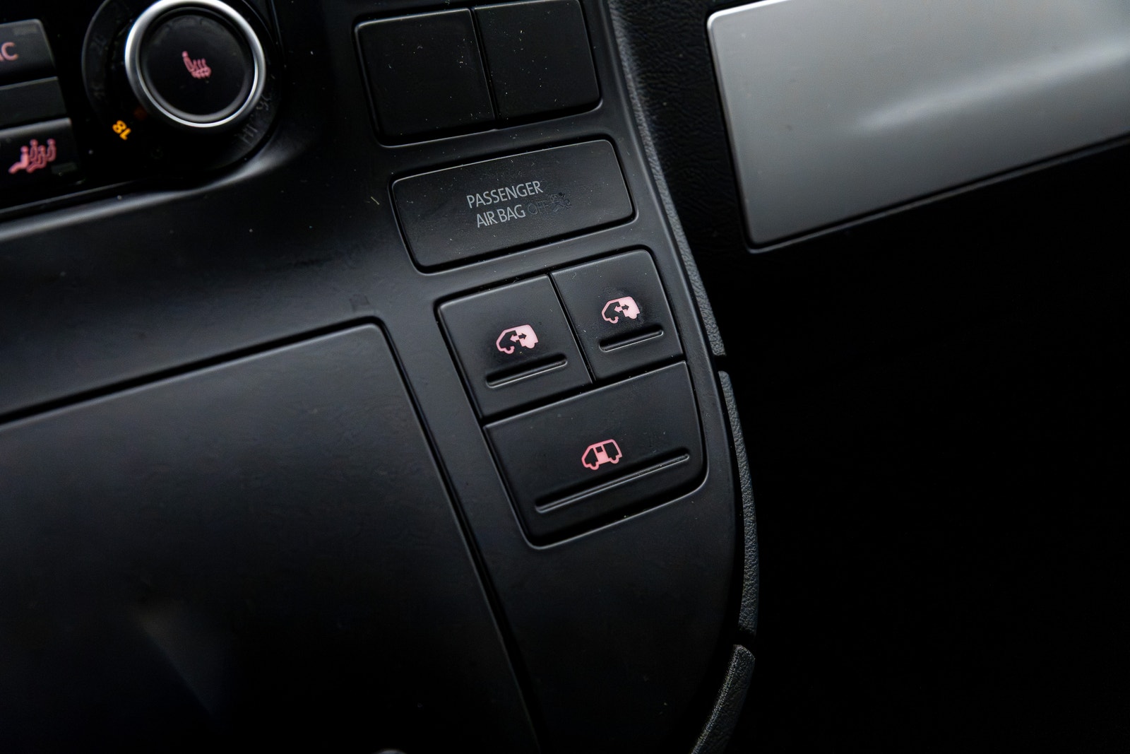Volkswagen Multivan 2.0 TDI BMT DSG Sequential, 7-trins, 180ps, 2011