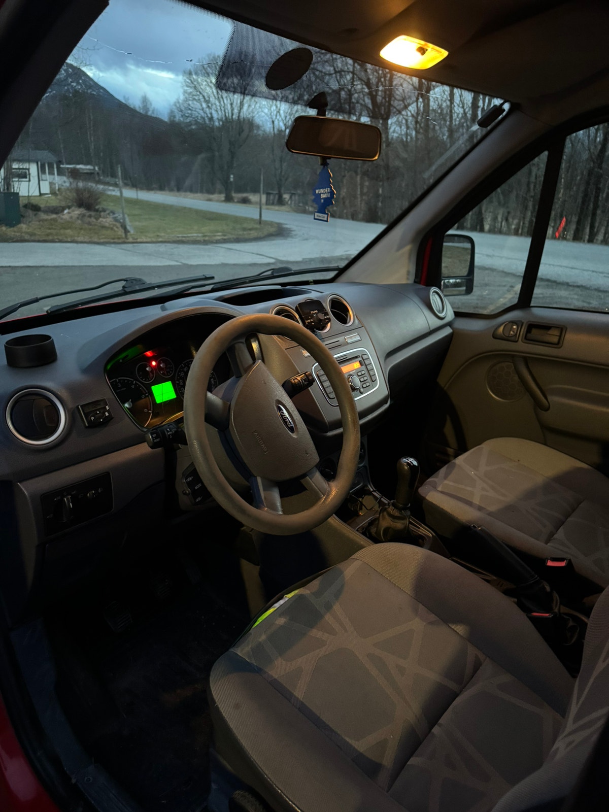 Ford Transit Connect T220 1.8 TDCi Manuell, 5-trinn, 75hk, 2012