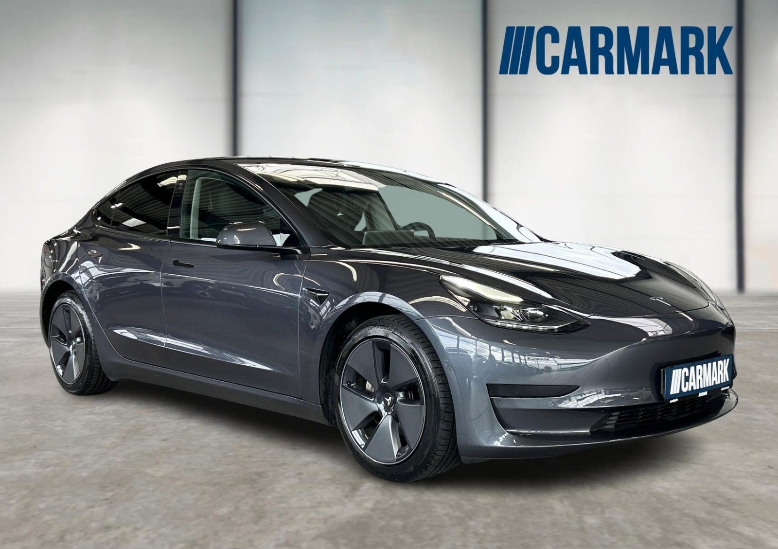 Tesla Model 3 Standard Range Plus, 325ps, 2021