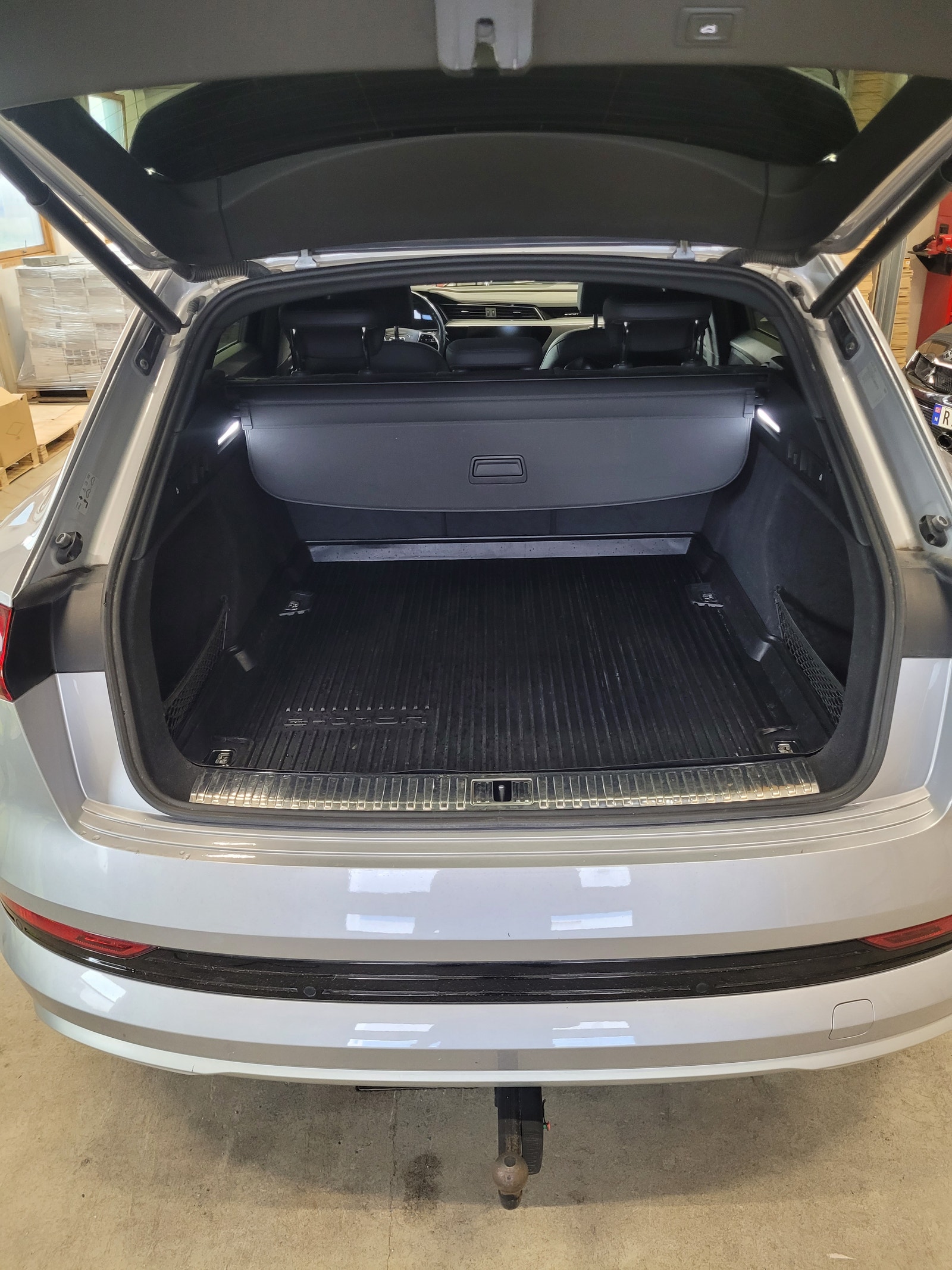 Audi e-tron 50 quattro, 313ps, 2020