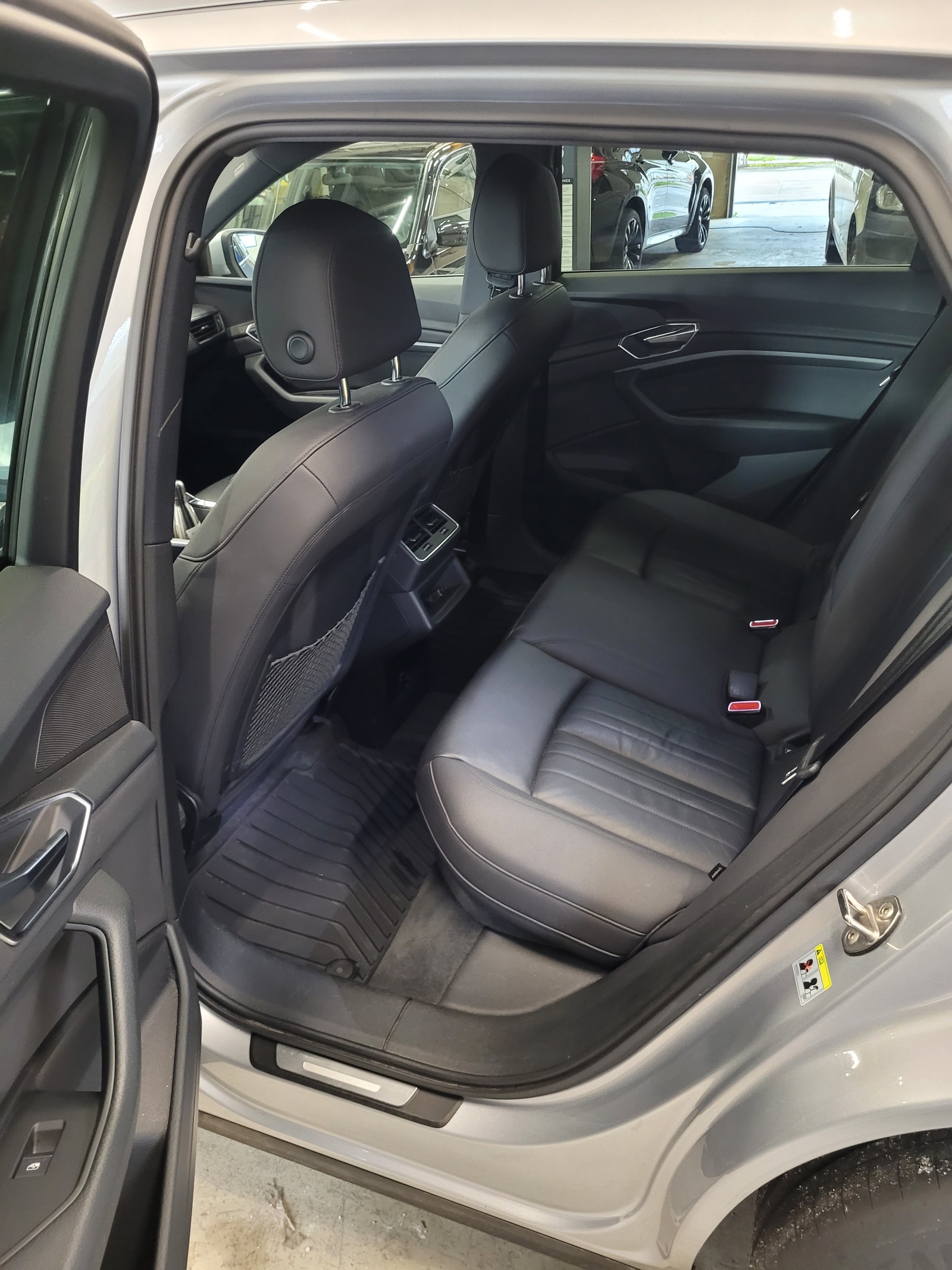 Audi e-tron 50 quattro, 313ps, 2020