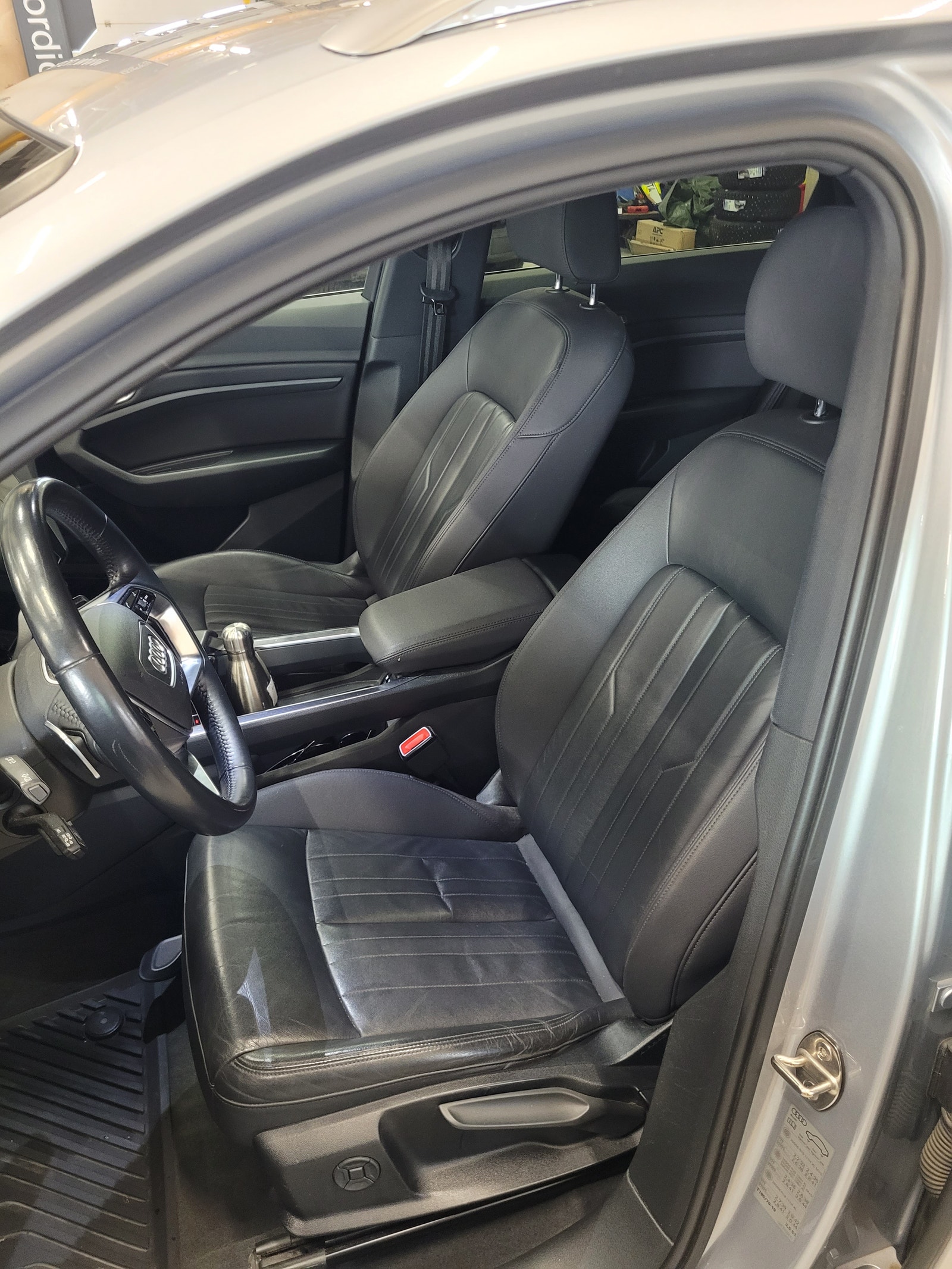 Audi e-tron 50 quattro, 313ps, 2020