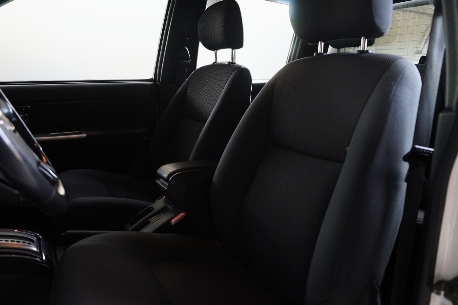 Isuzu D-Max Single Cab 3.0 4WD Automatic, 163hp, 2011