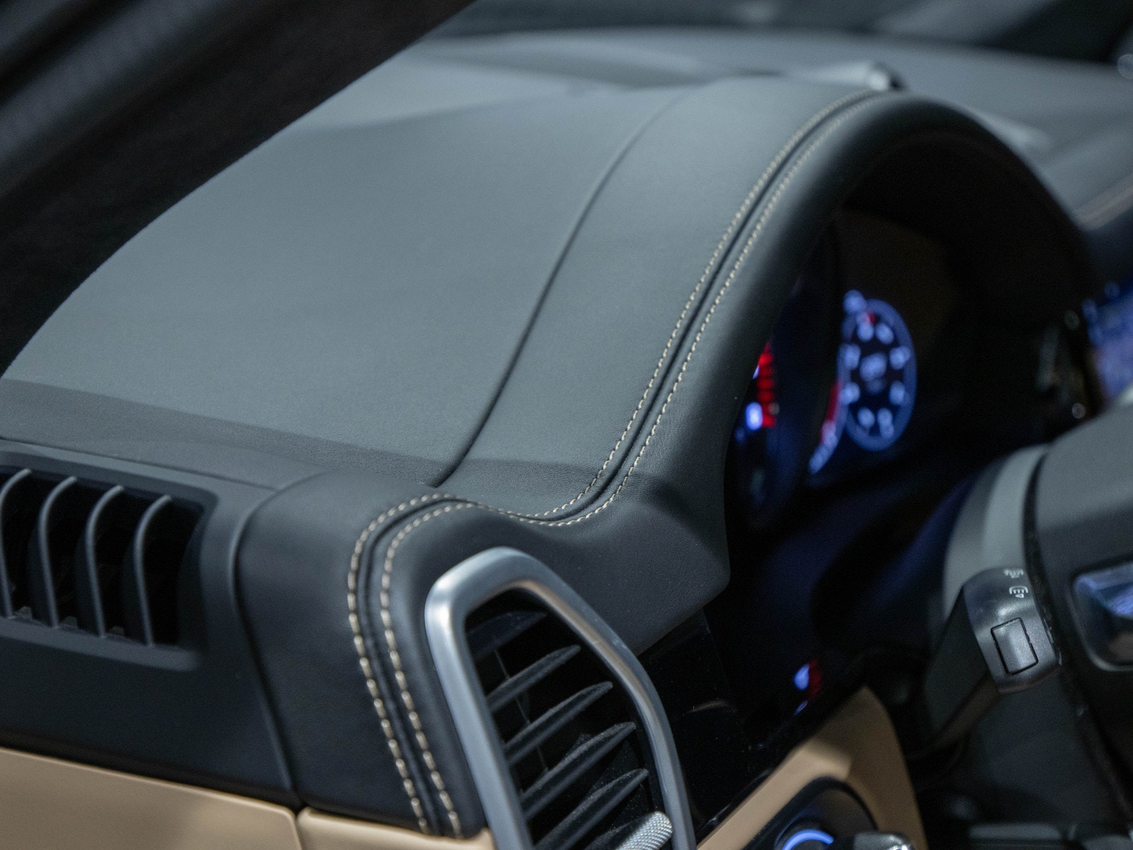 Porsche Cayenne E-Hybrid TipTronic S, 462hp, 2019