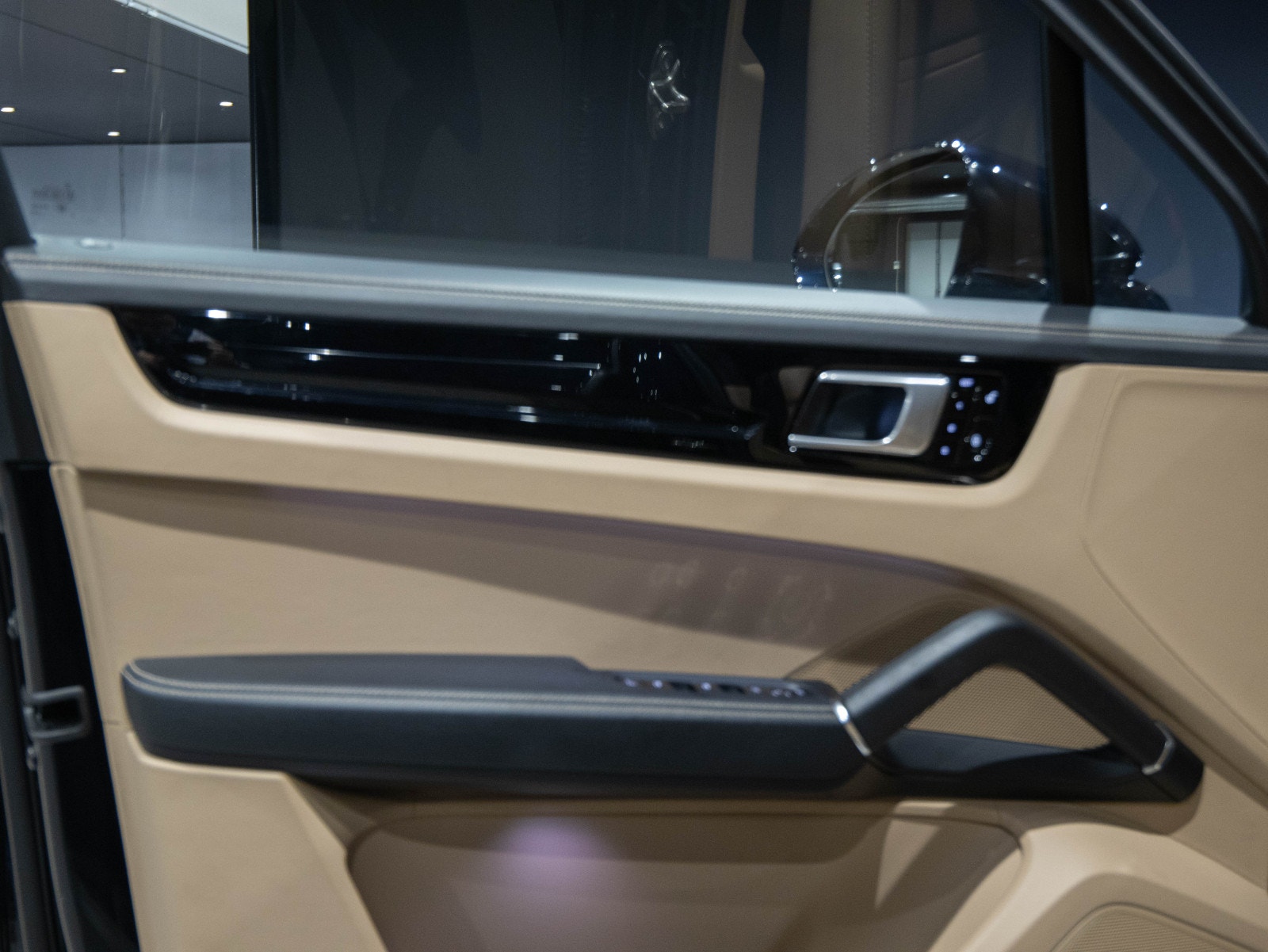 Porsche Cayenne E-Hybrid TipTronic S, 462hp, 2019