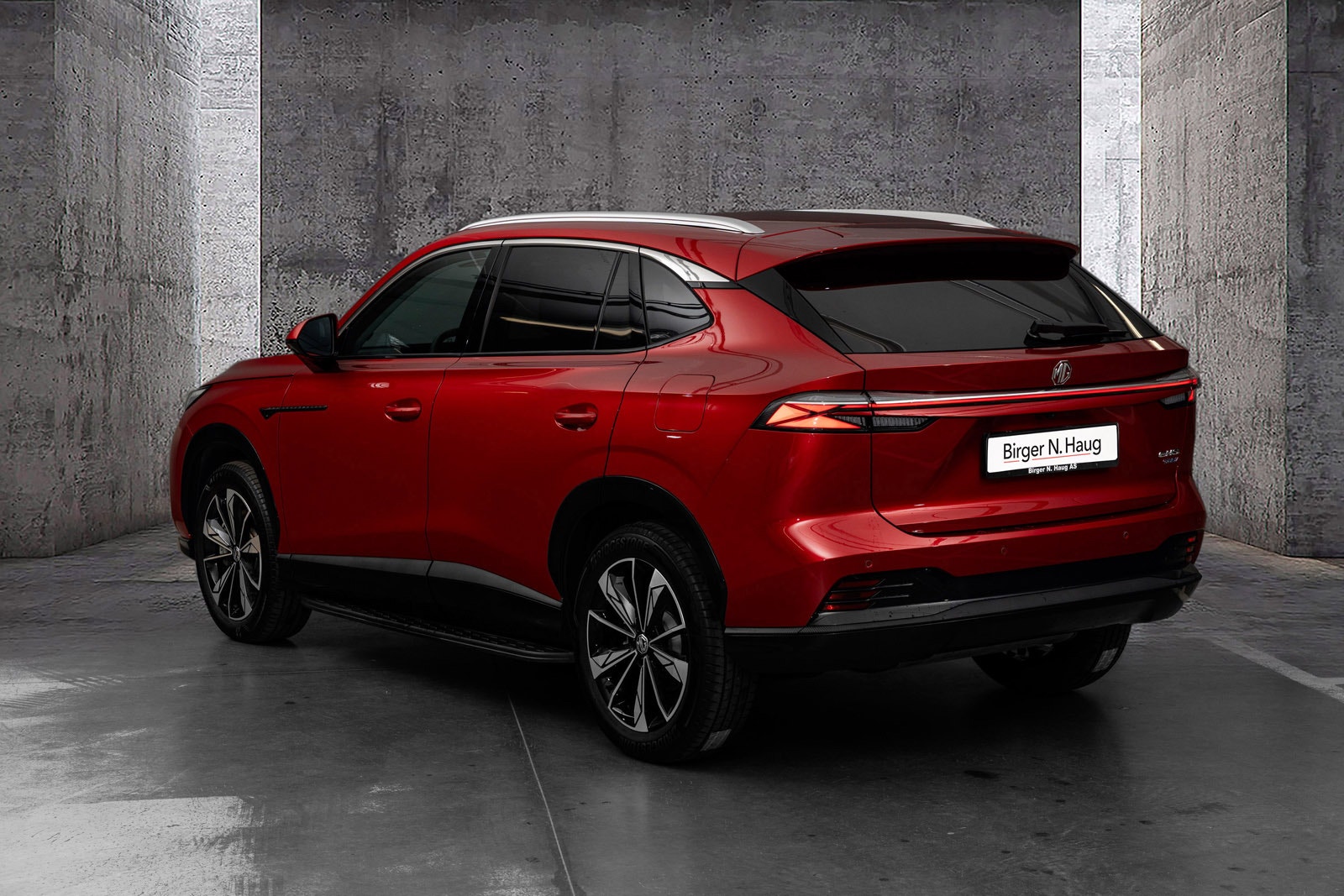 MG HS PHEV Automatic, 307hp, 2024