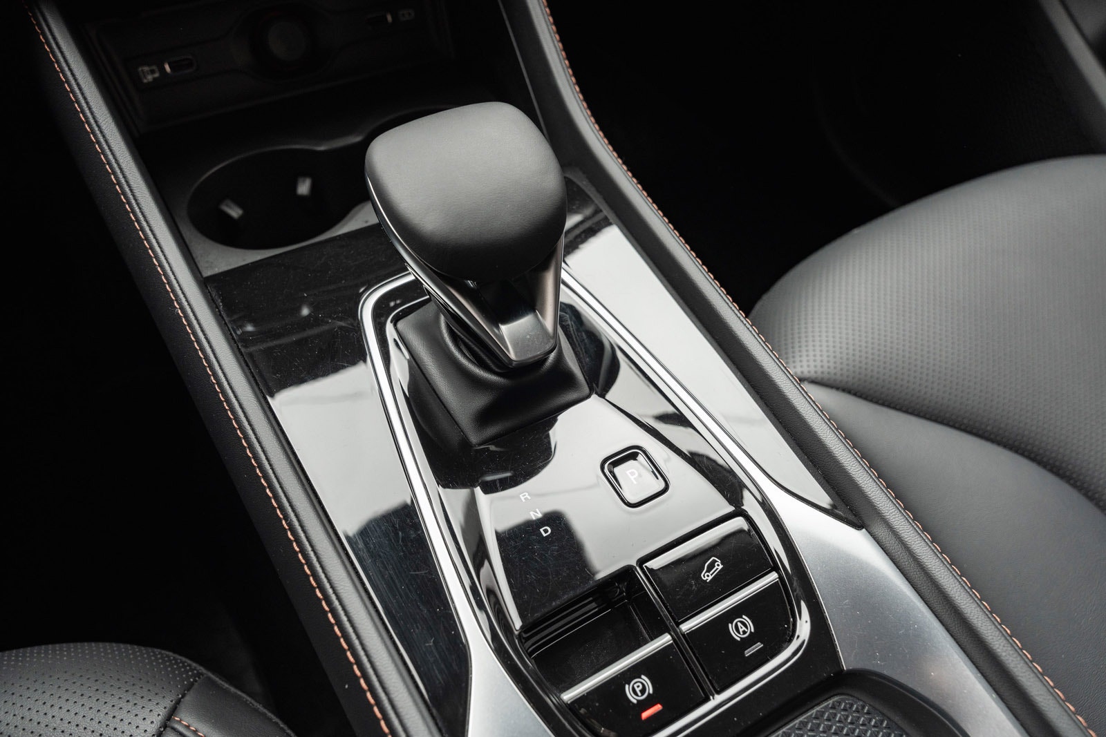 MG HS PHEV Automatic, 307hp, 2024