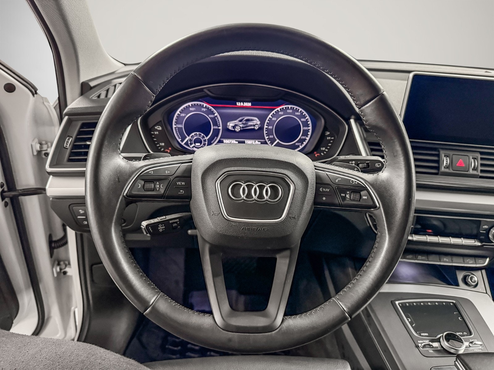 Audi Q5 55 TFSI e quattro S Tronic, 7-trins, 367ps, 2020