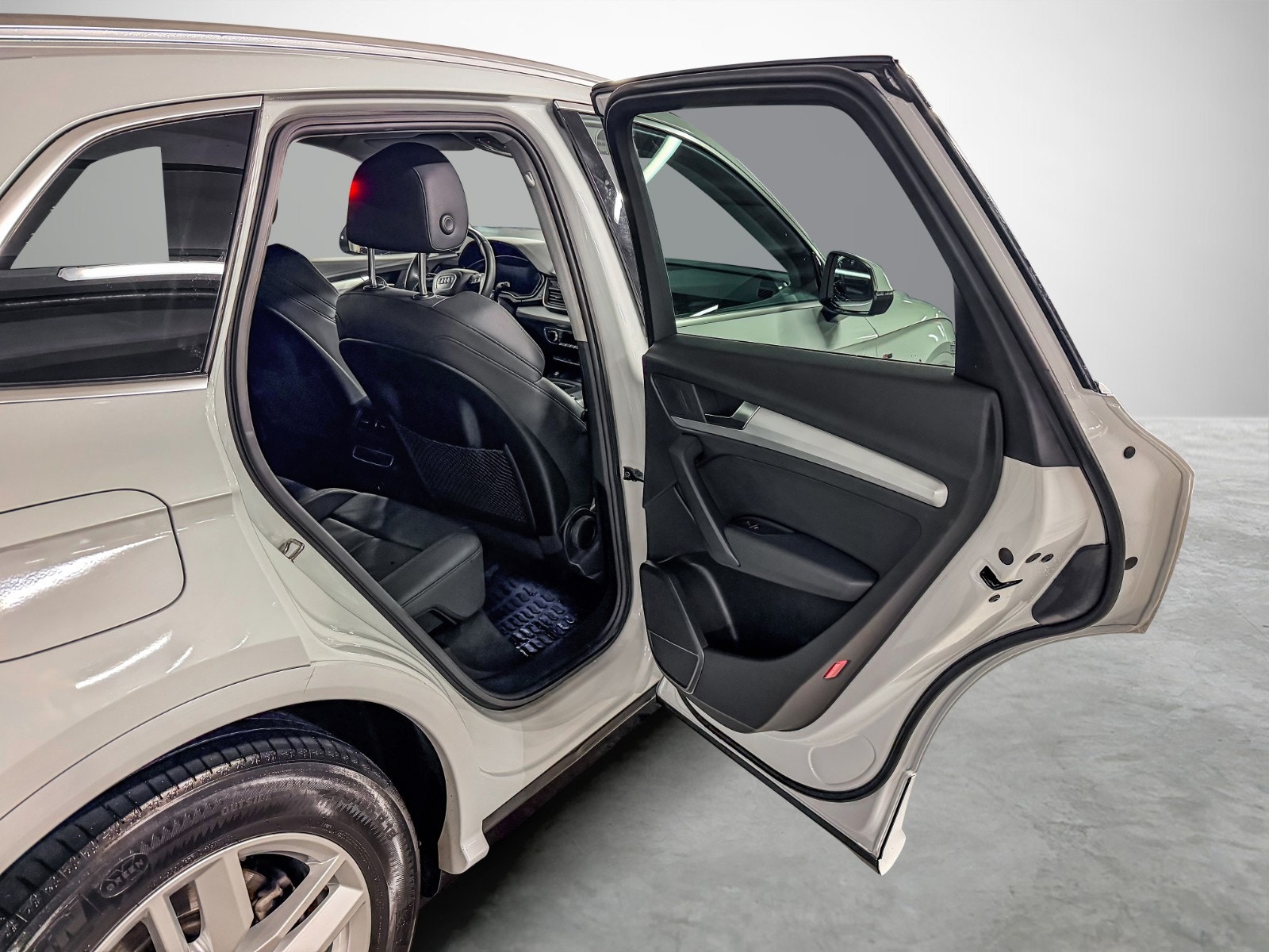 Audi Q5 55 TFSI e quattro S Tronic, 7-trins, 367ps, 2020