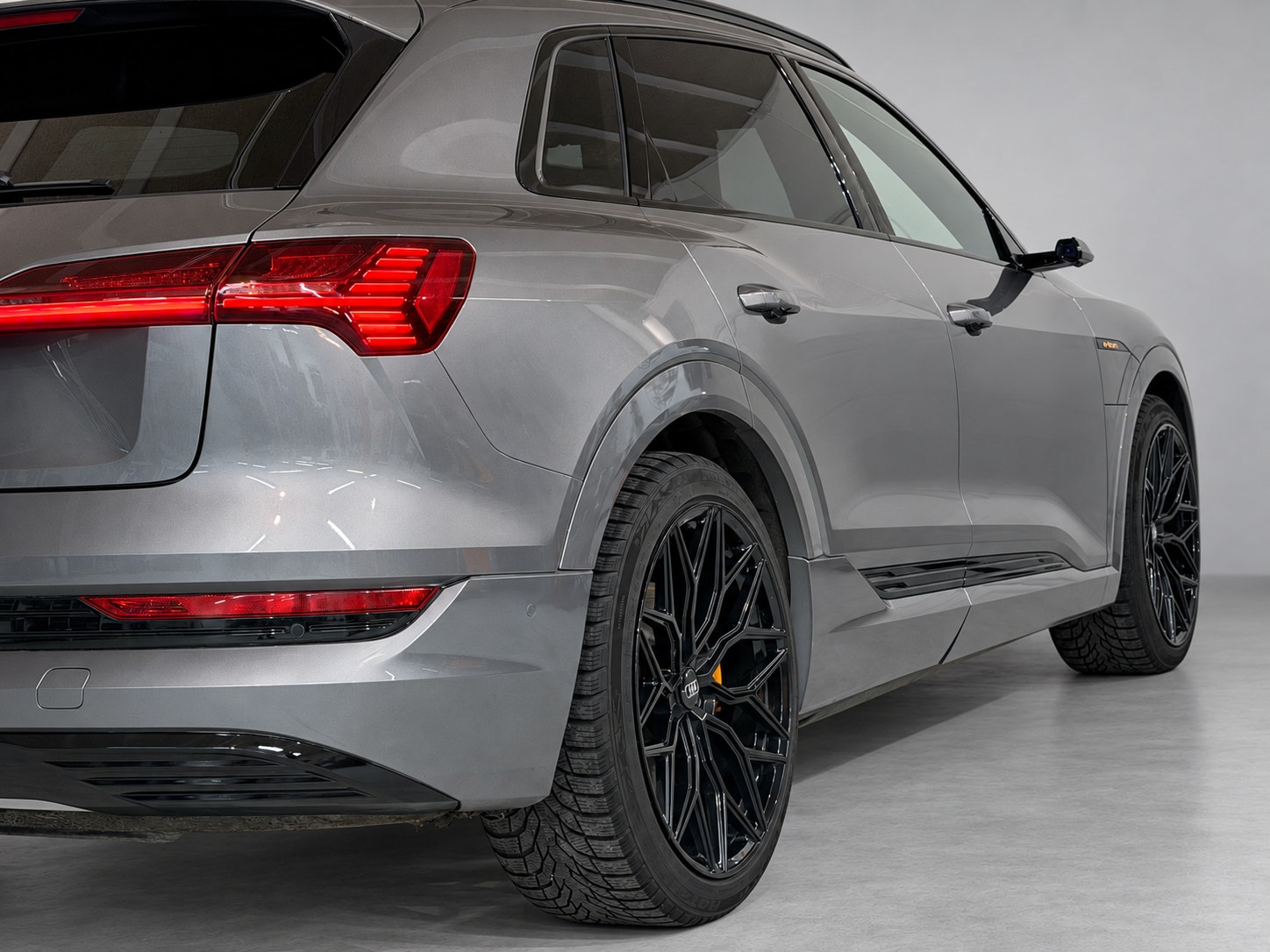 Audi e-tron 55 quattro, 408ps, 2020