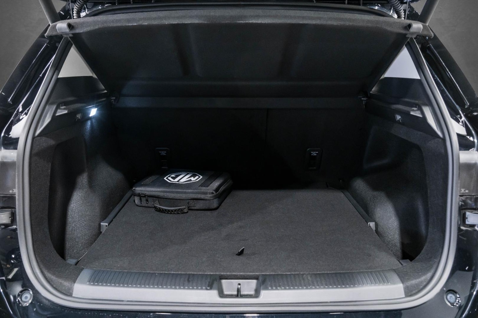 MG S5 EV Long Range 64 kWh, 231ps, 2025