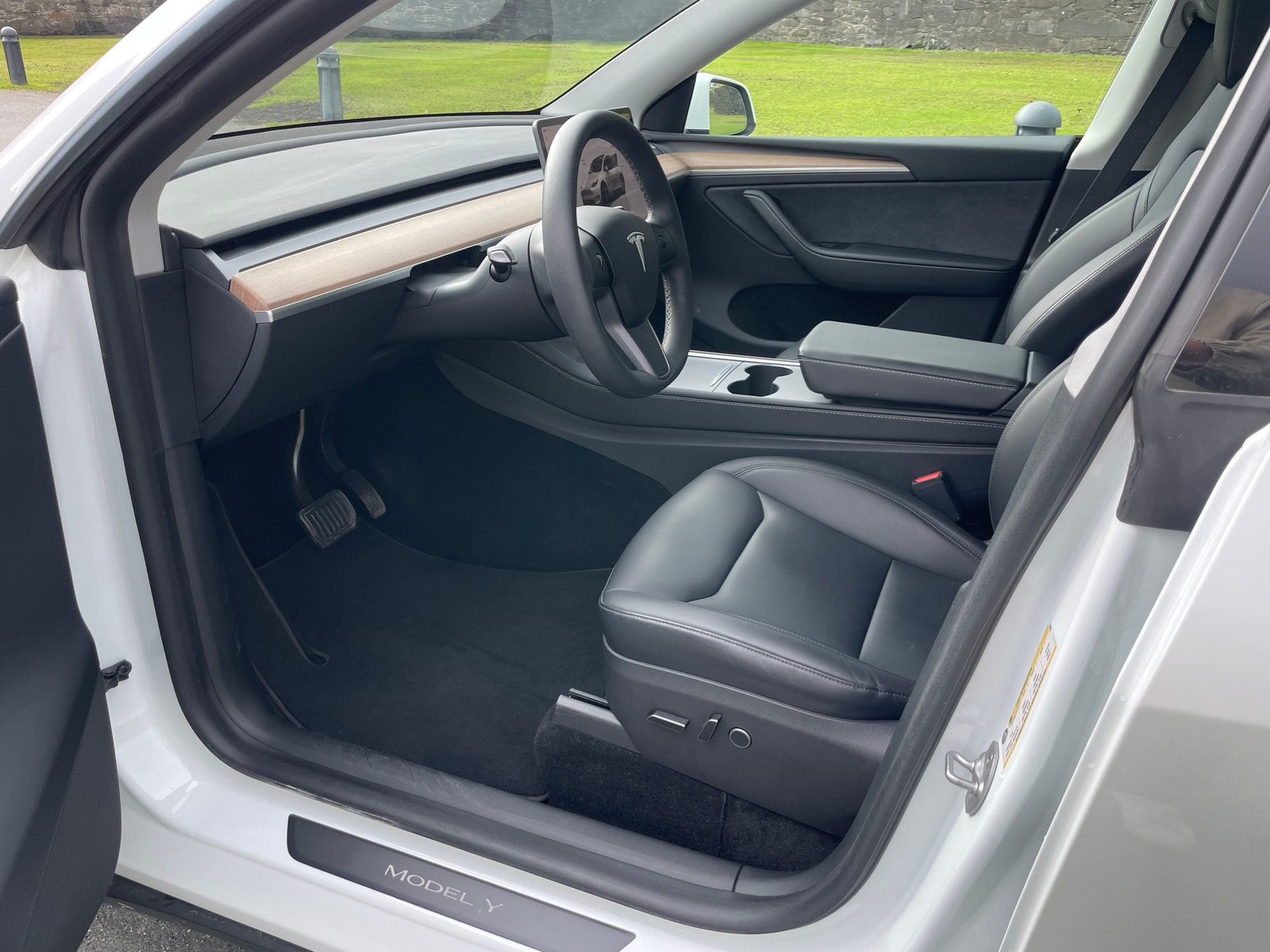 Tesla Model Y Long Range AWD, 514ps, 2023