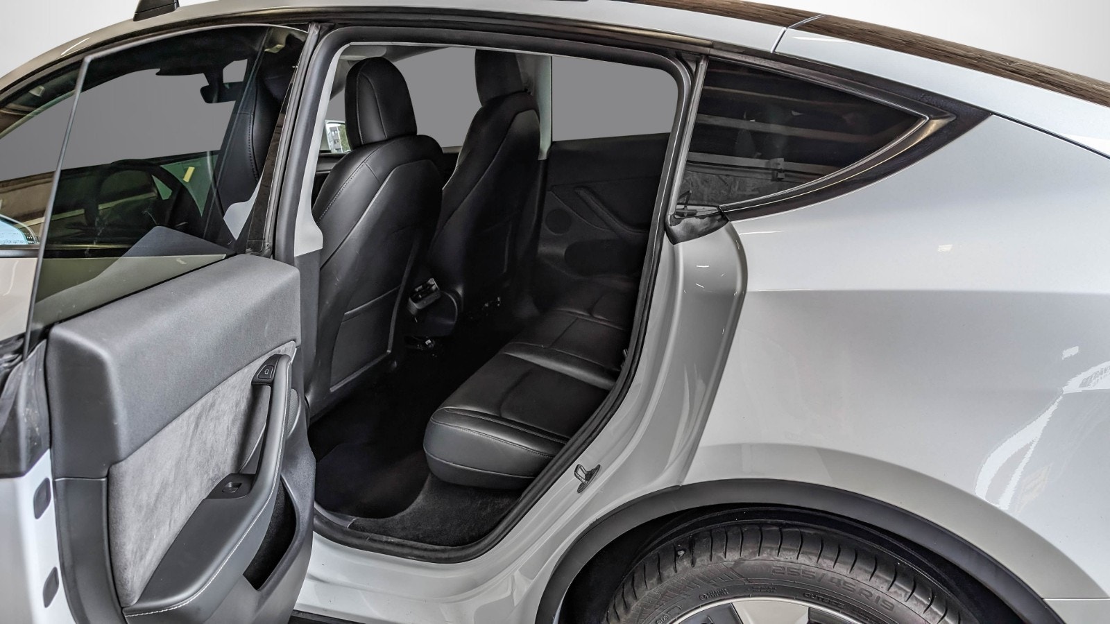 Tesla Model Y Long Range AWD, 514hp, 2021