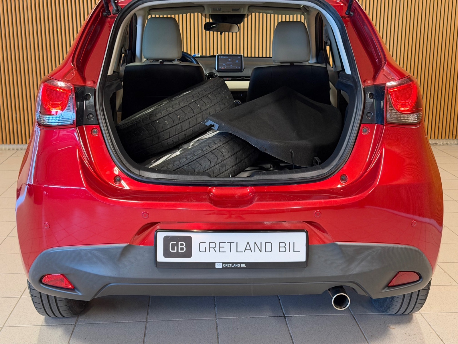Mazda 2 5-door 1.5 SKYACTIV-G Manual, 90hp, 2015