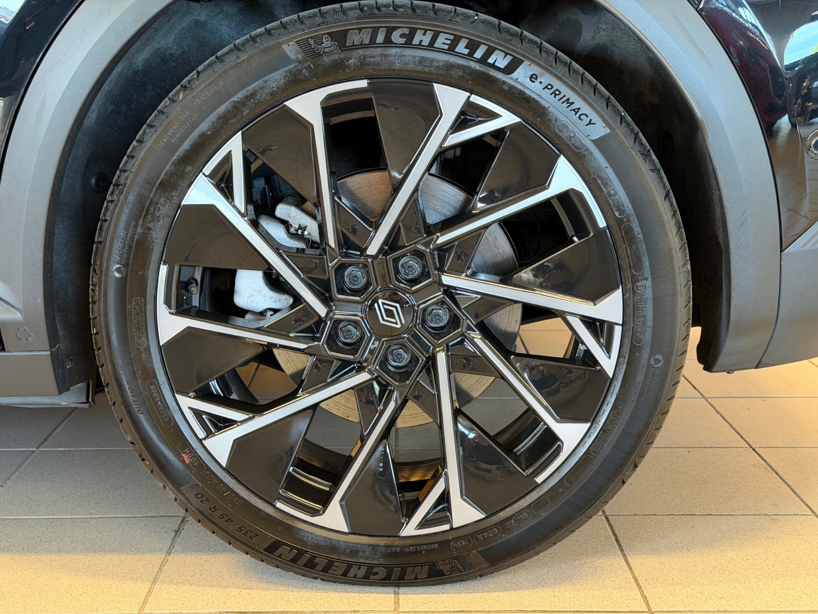 Renault Scenic E-Tech High Range 87 kWh, 218ps, 2024