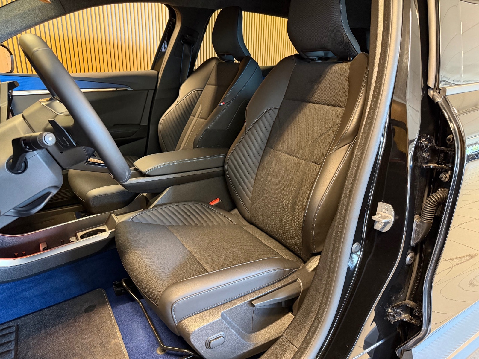 Renault Scenic E-Tech High Range 87 kWh, 218ps, 2024