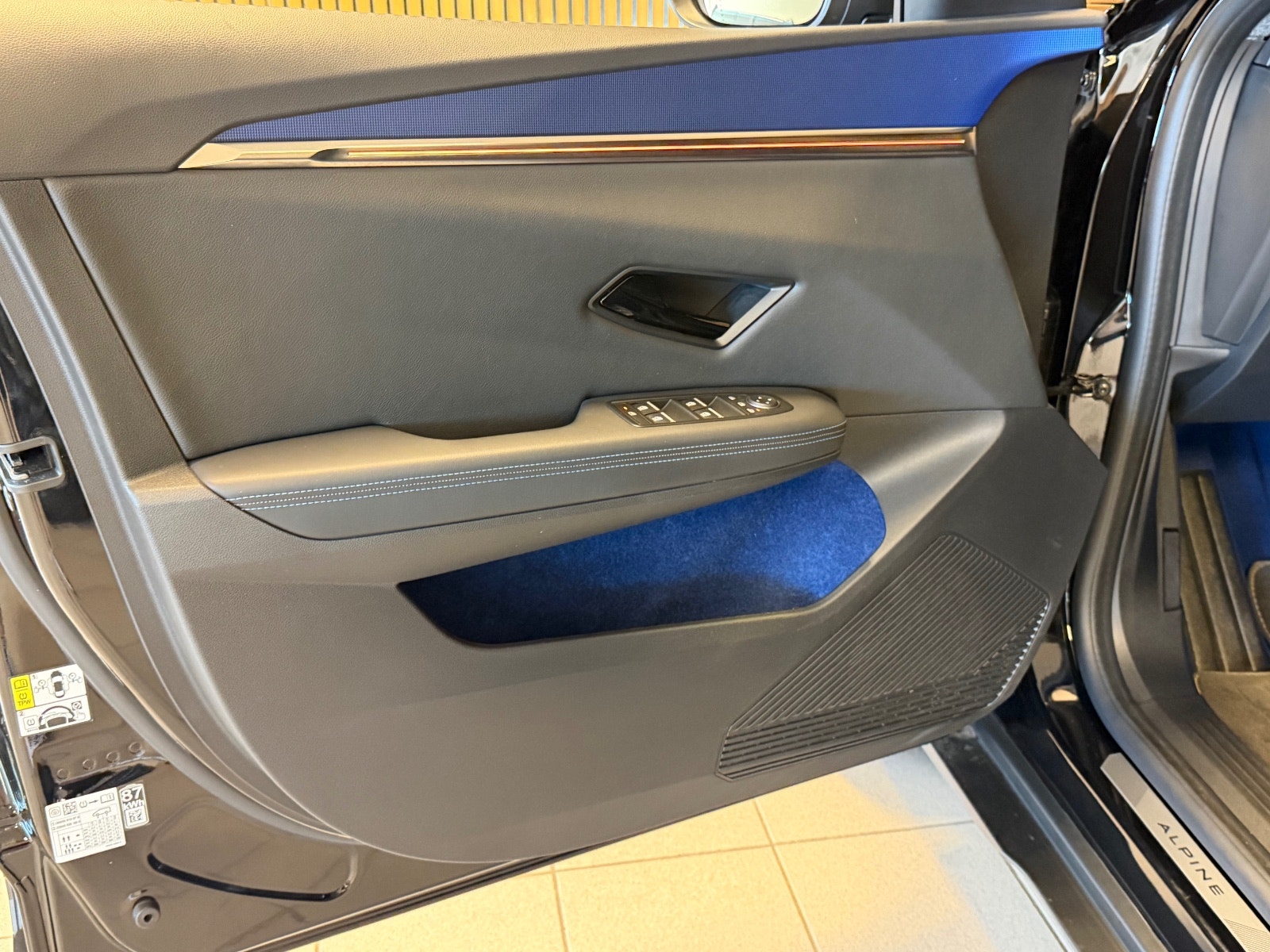 Renault Scenic E-Tech High Range 87 kWh, 218ps, 2024