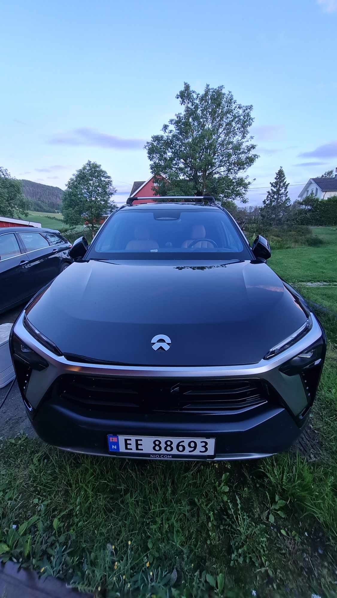 NIO ES8 Long Range, 544hp, 2022