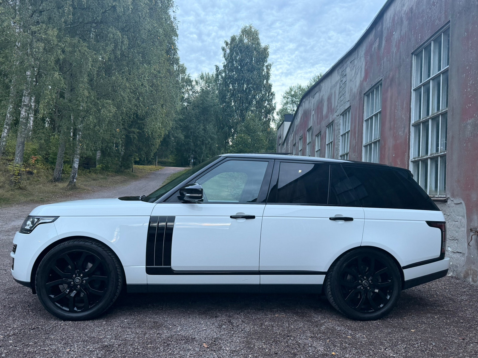 Land Rover Range Rover 3.0 TDV6 4WD Automatic, 211hp, 2014