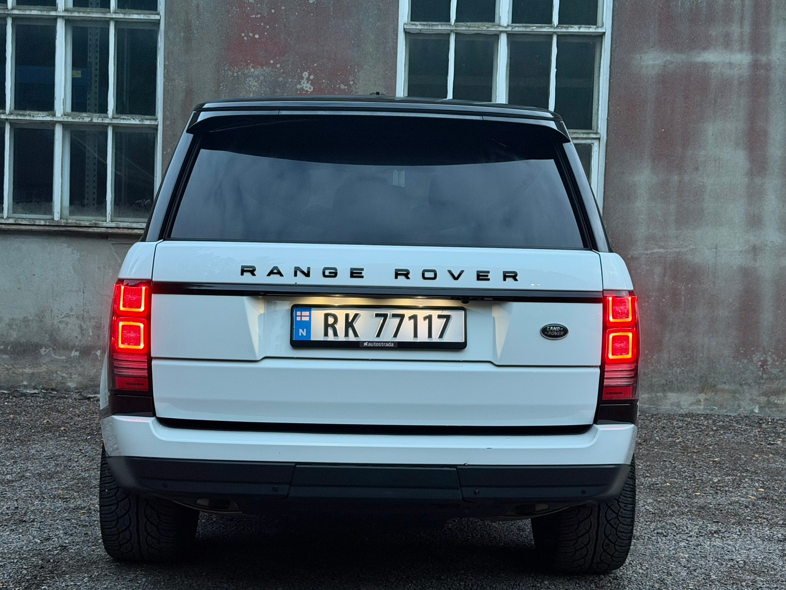 Land Rover Range Rover 3.0 TDV6 4WD Automatic, 211hp, 2014