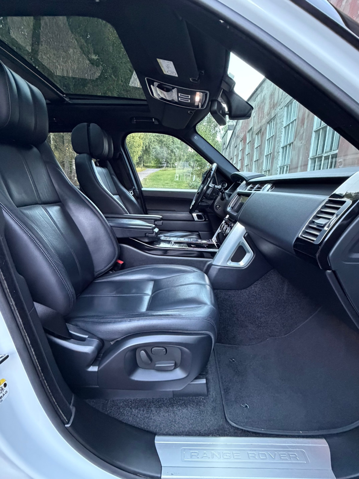 Land Rover Range Rover 3.0 TDV6 4WD Automatic, 211hp, 2014