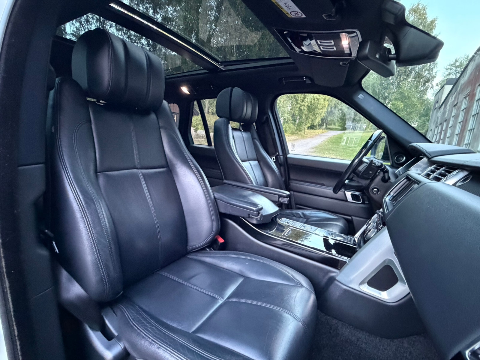 Land Rover Range Rover 3.0 TDV6 4WD Automatic, 211hp, 2014