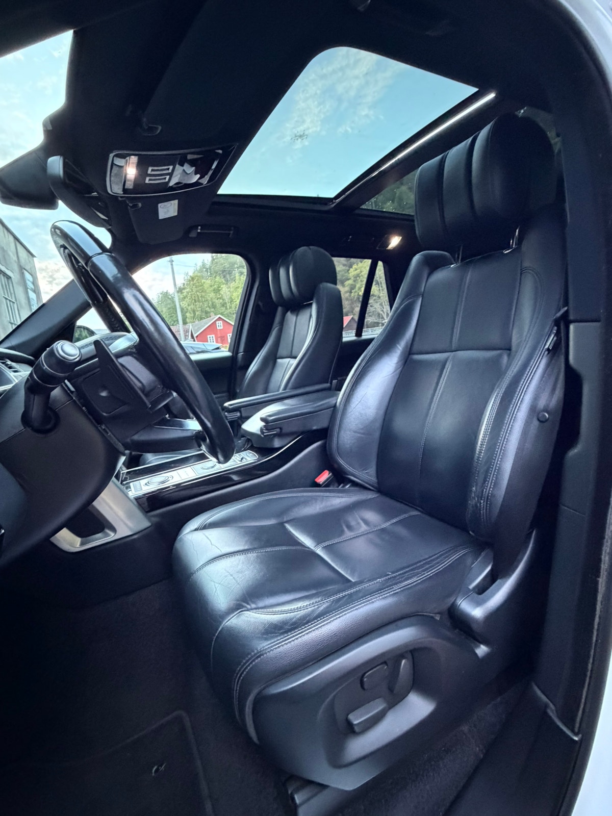 Land Rover Range Rover 3.0 TDV6 4WD Automatic, 211hp, 2014