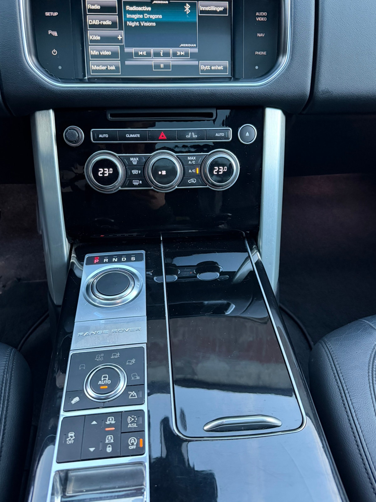 Land Rover Range Rover 3.0 TDV6 4WD Automatic, 211hp, 2014