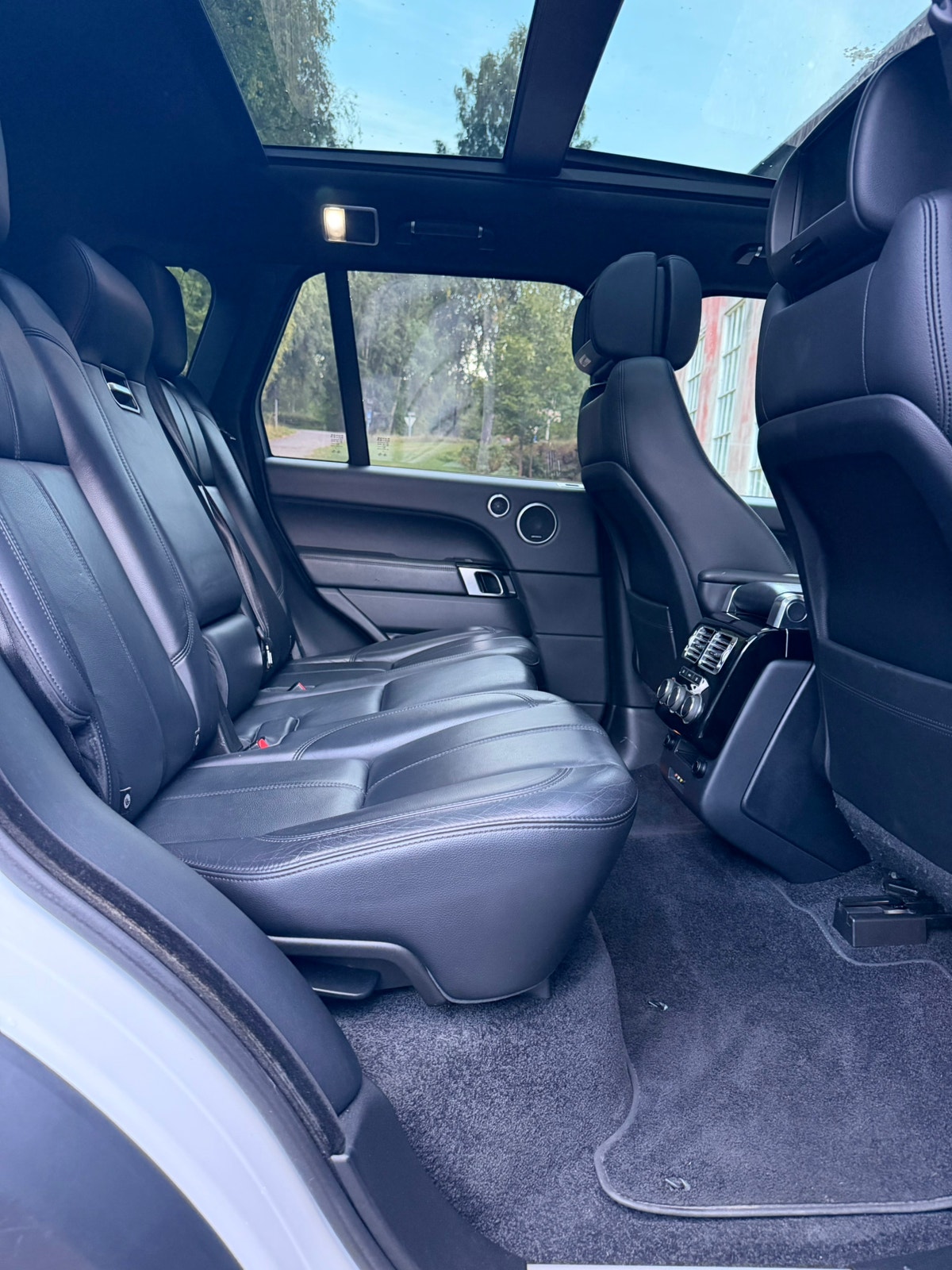 Land Rover Range Rover 3.0 TDV6 4WD Automatic, 211hp, 2014