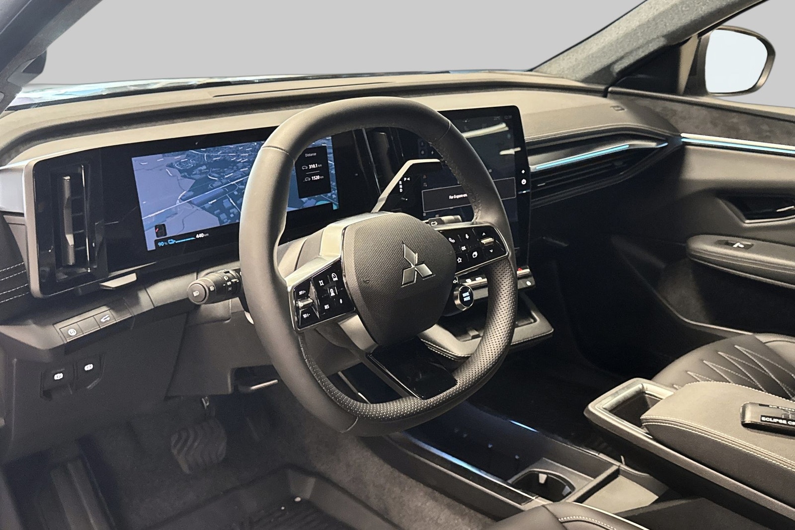 Mitsubishi Eclipse Cross 87 kWh, 218hp, 2026