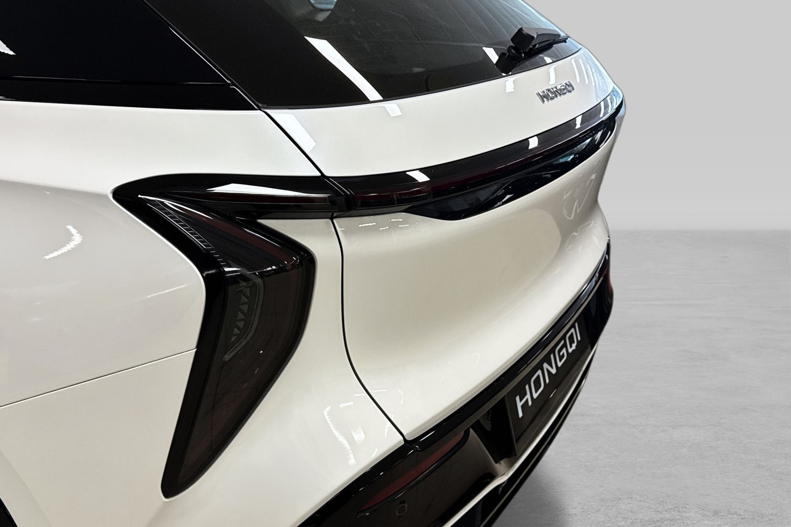 Hongqi EHS7 AWD 85 kWh AWD, 619hk, 2025