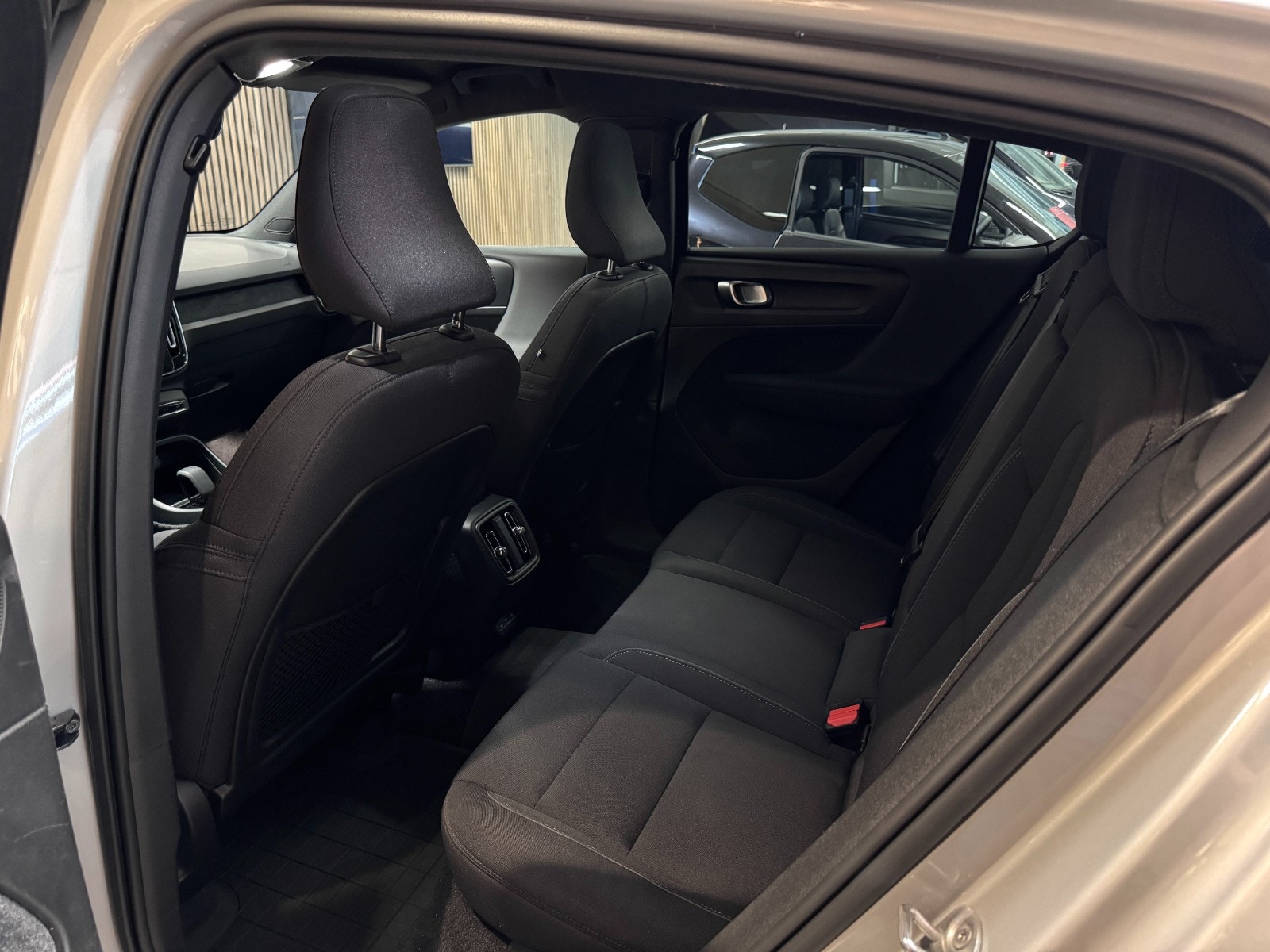 Volvo C40 Recharge Twin, 408ps, 2023