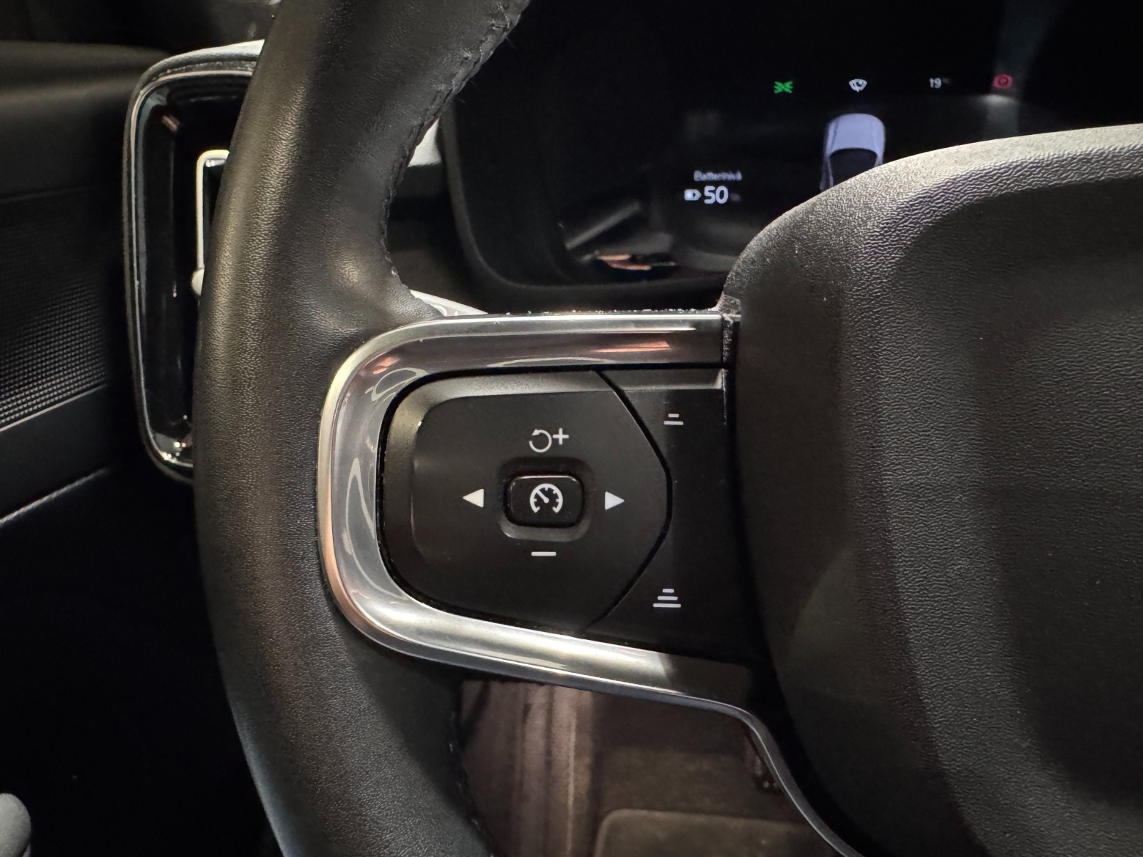 Volvo C40 Recharge Twin, 408ps, 2023