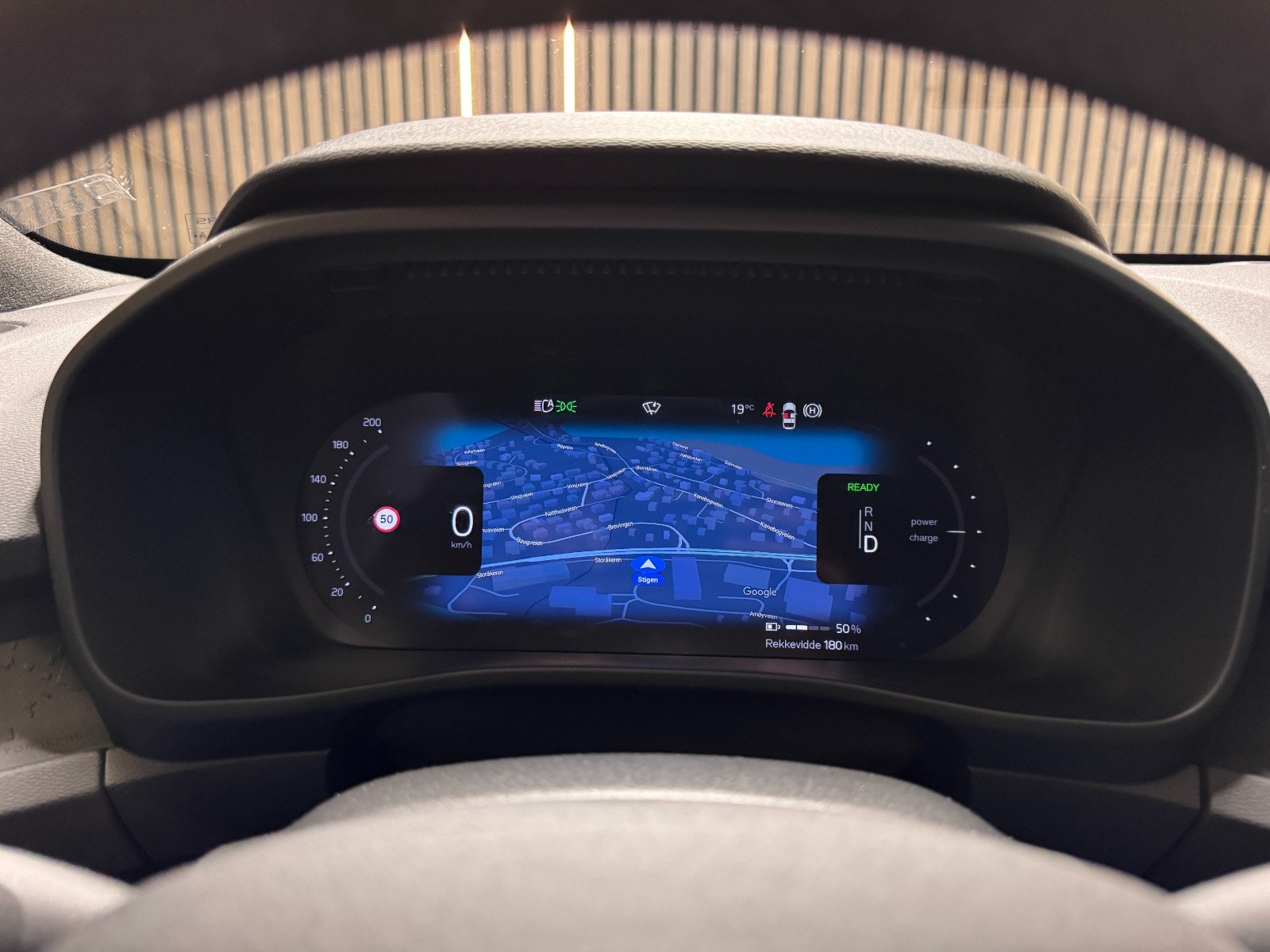 Volvo C40 Recharge Twin, 408ps, 2023