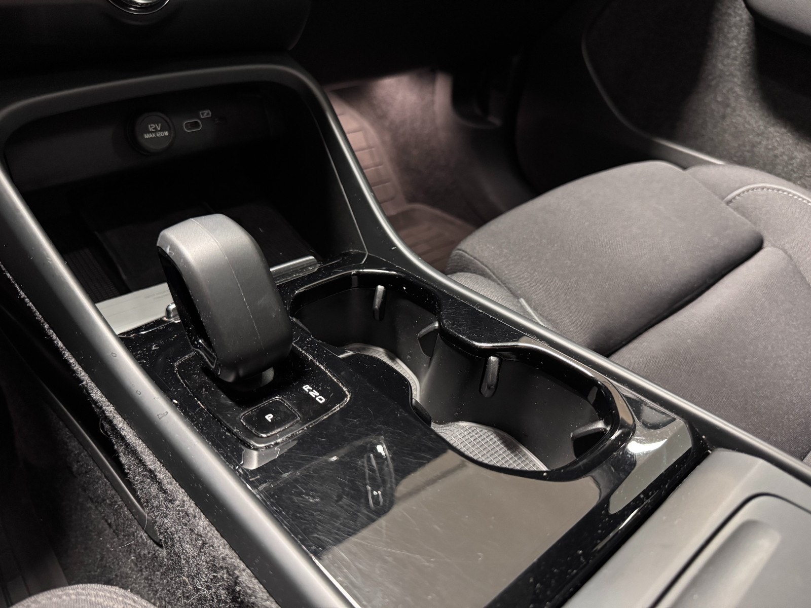 Volvo C40 Recharge Twin, 408ps, 2023