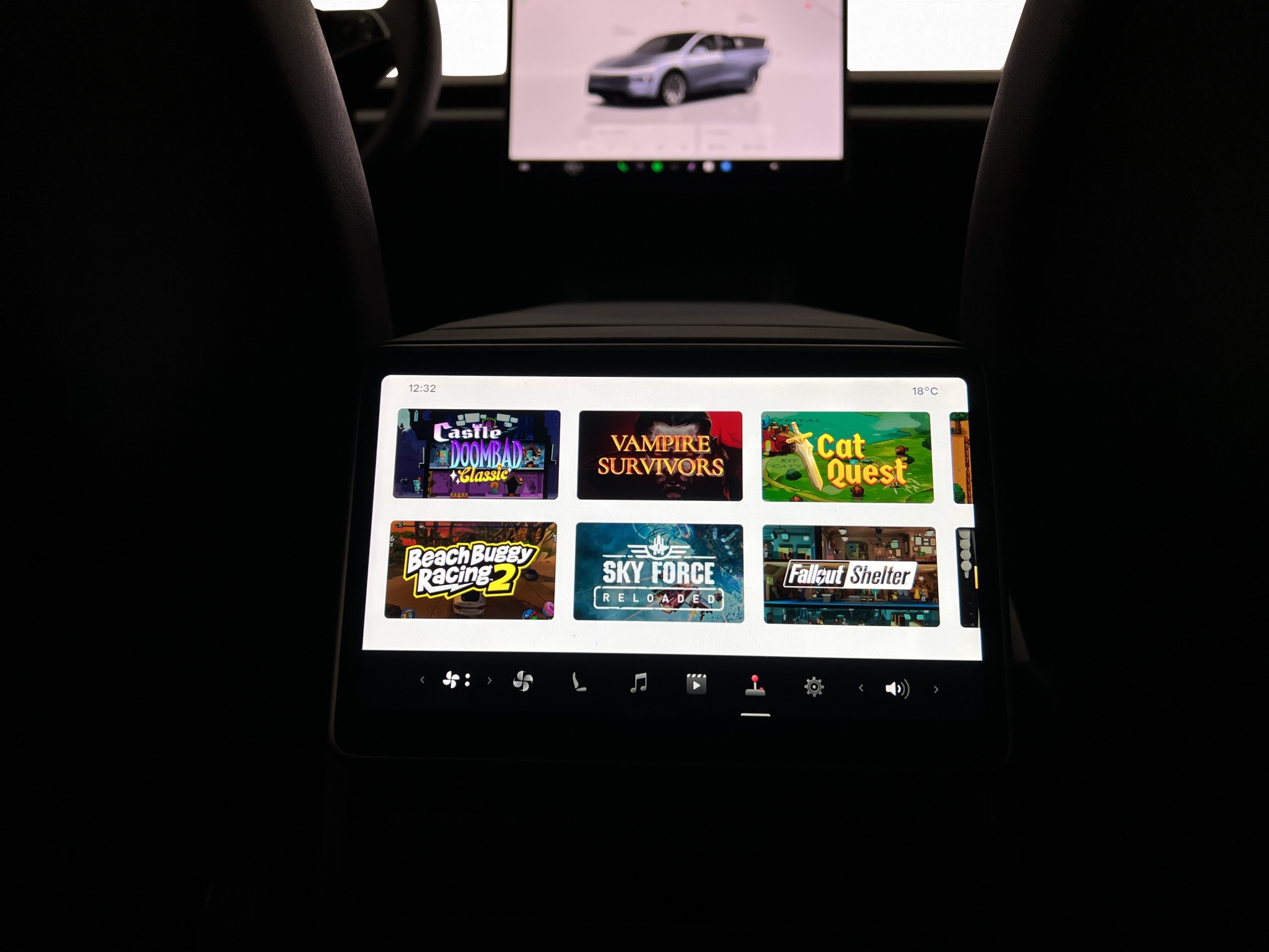 Tesla Model Y Long Range AWD, 514hp, 2025