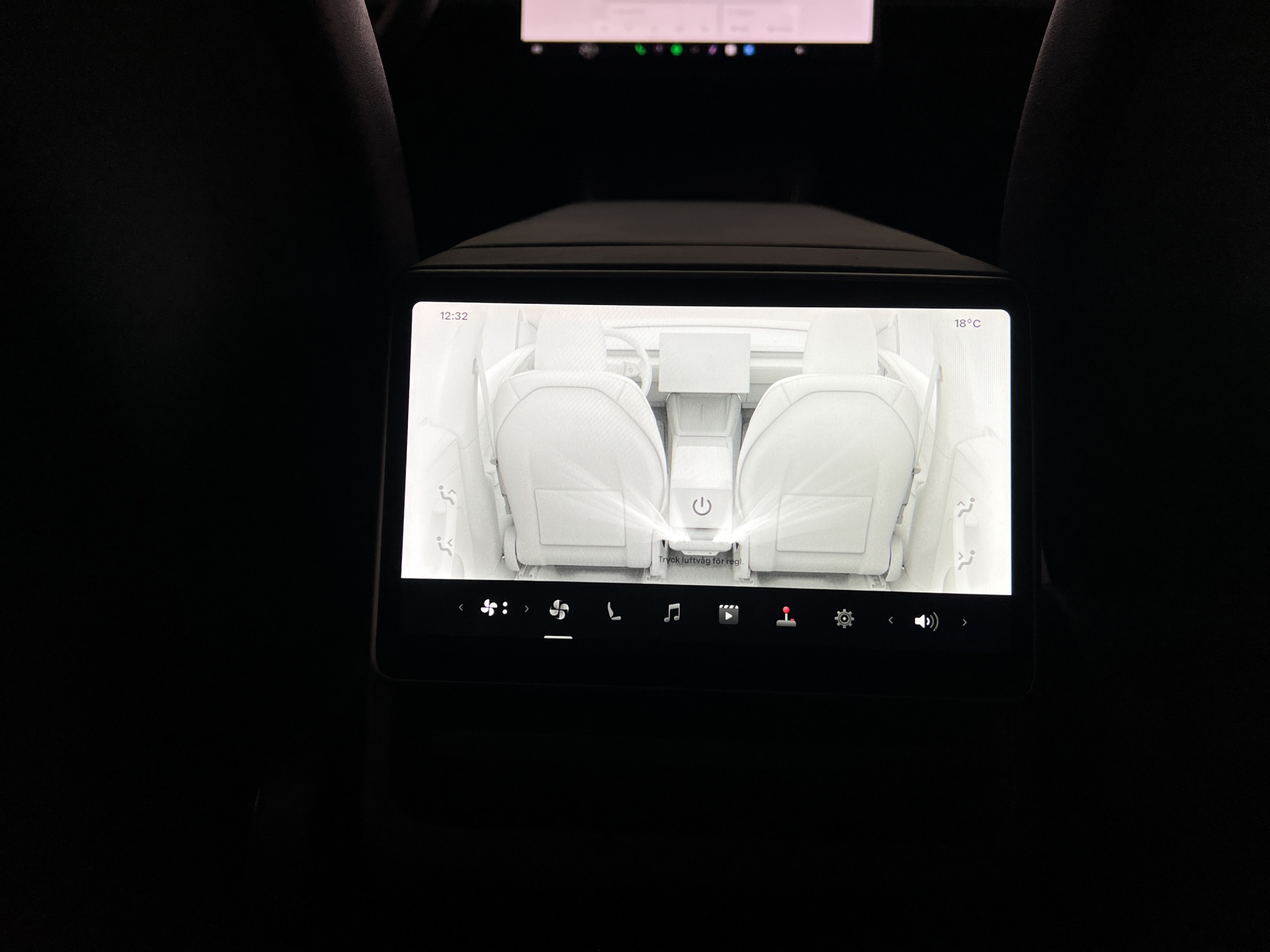 Tesla Model Y Long Range AWD, 514hp, 2025