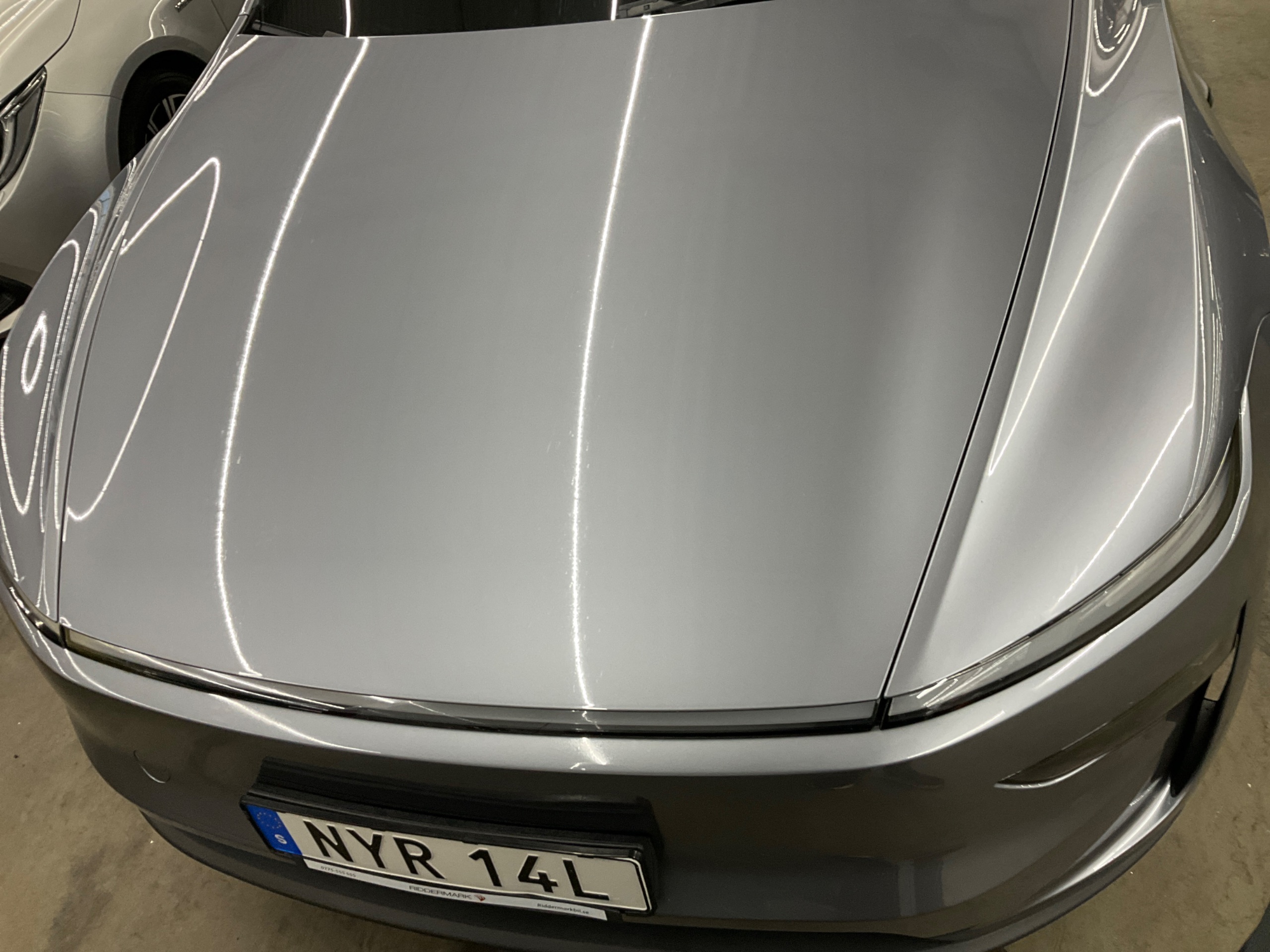 Tesla Model Y Long Range AWD, 514hp, 2025