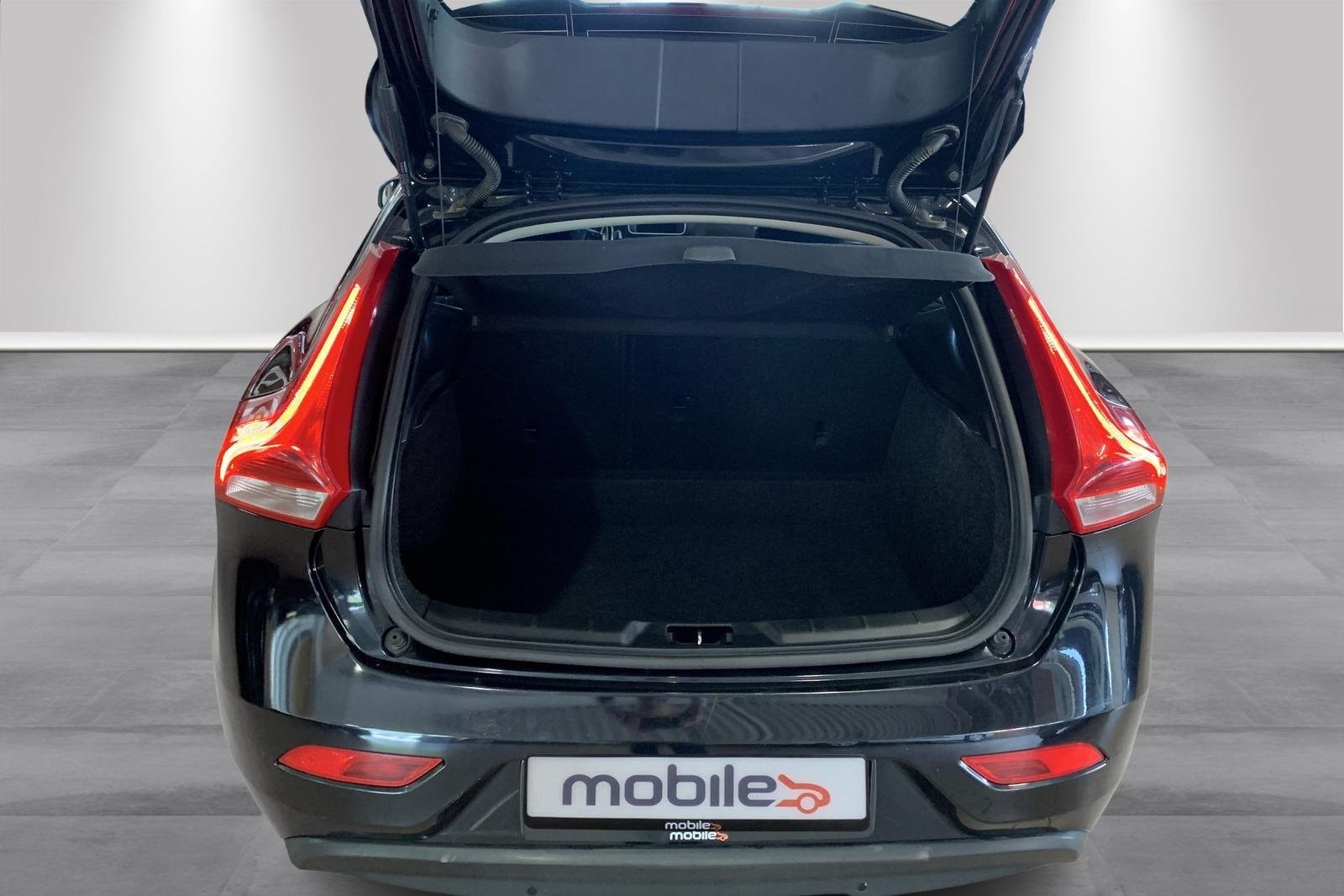 Volvo V40 D2 Manual, 6-trins, 115ps, 2014