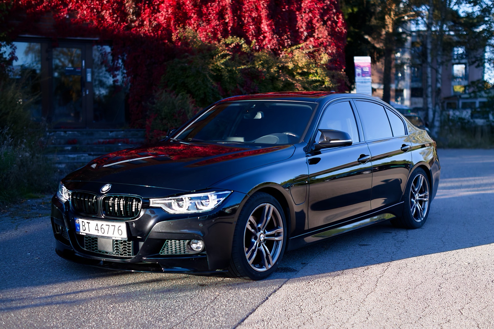 BMW 330e Sedan Steptronic, 252hp, 2016