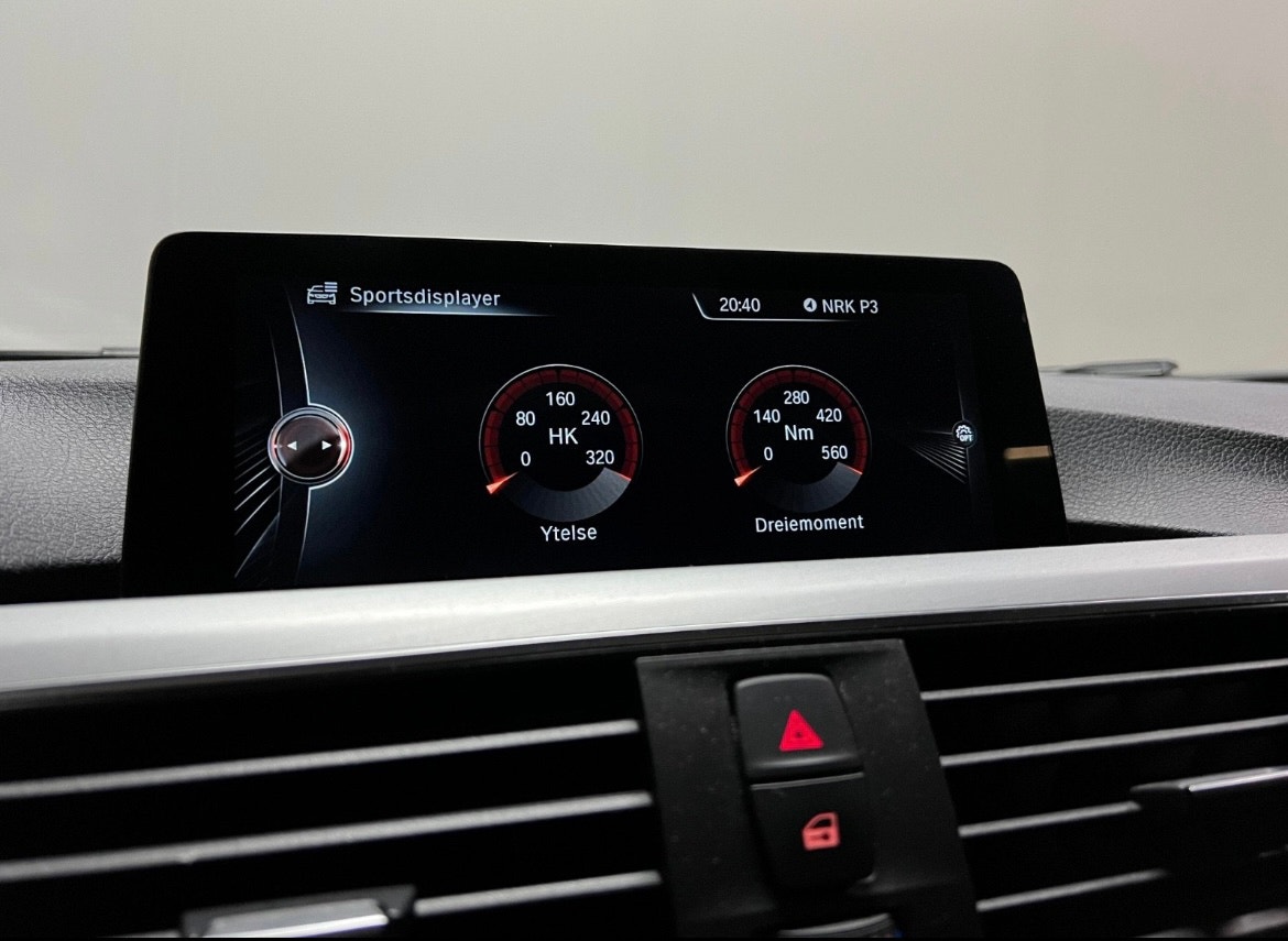 BMW 330e Sedan Steptronic, 252hp, 2016