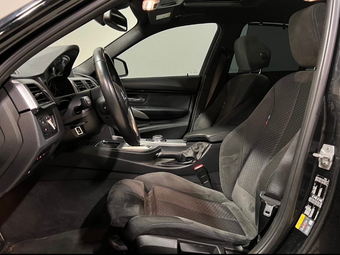 BMW 330e Sedan Steptronic, 252hp, 2016
