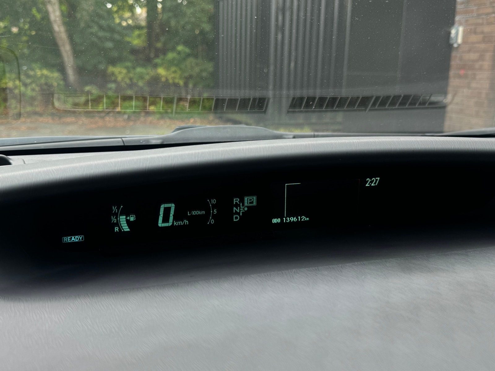 Toyota Prius Hybrid CVT, 136ps, 2012